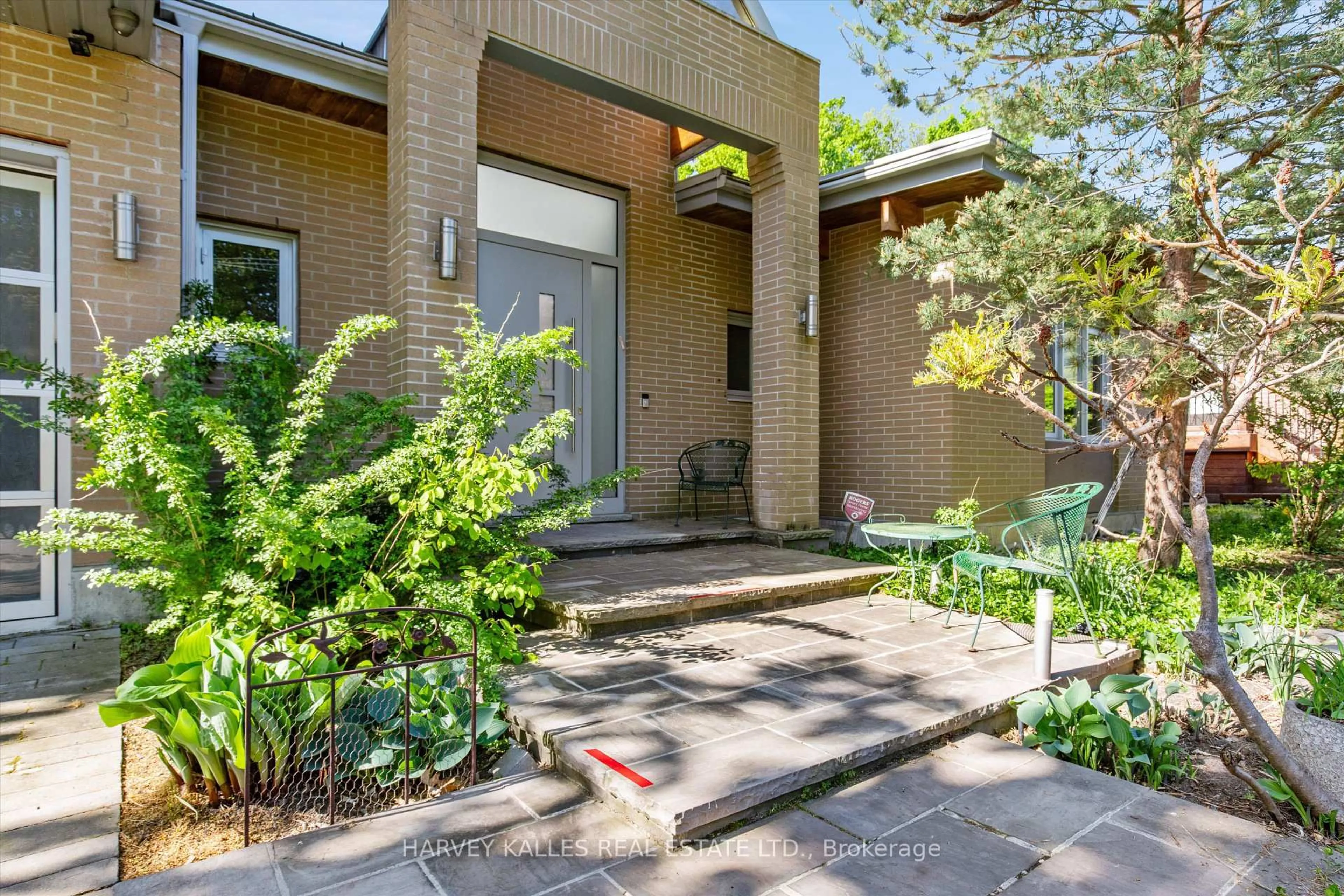 Unknown for 51 Hi Mount Dr, Toronto Ontario M2K 1X3