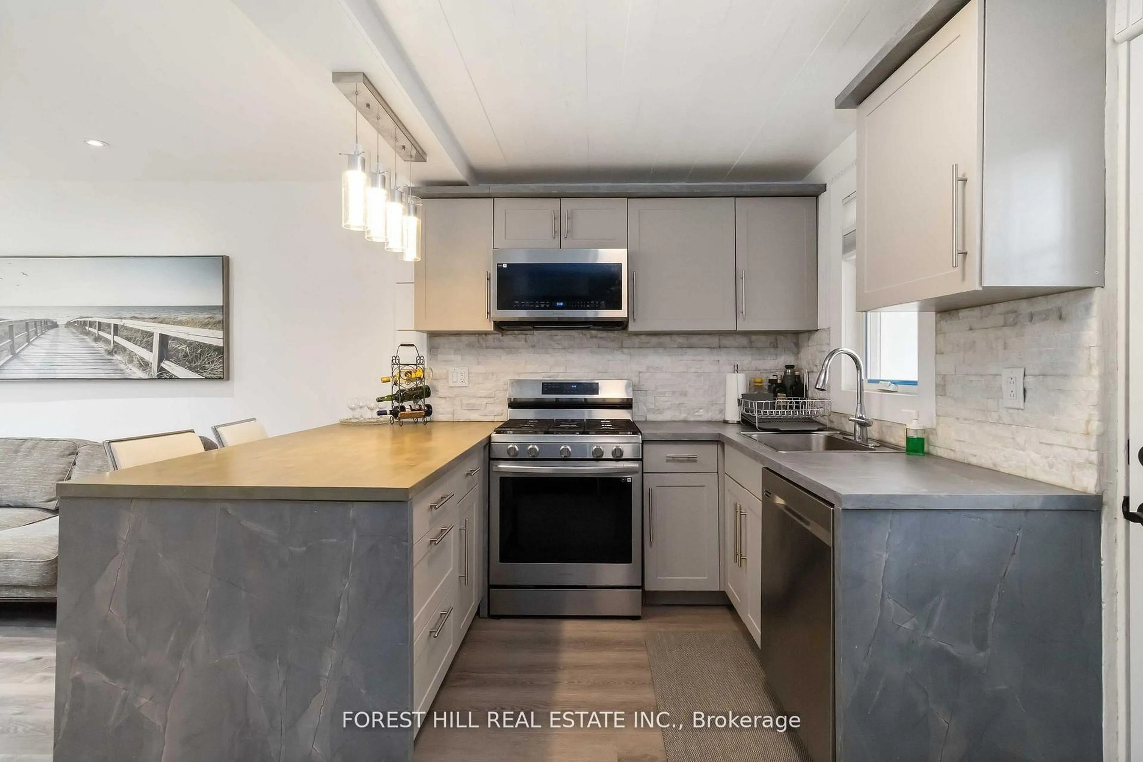 Standard kitchen, unknown for 310 Senlac Rd, Toronto Ontario M2R 1R1