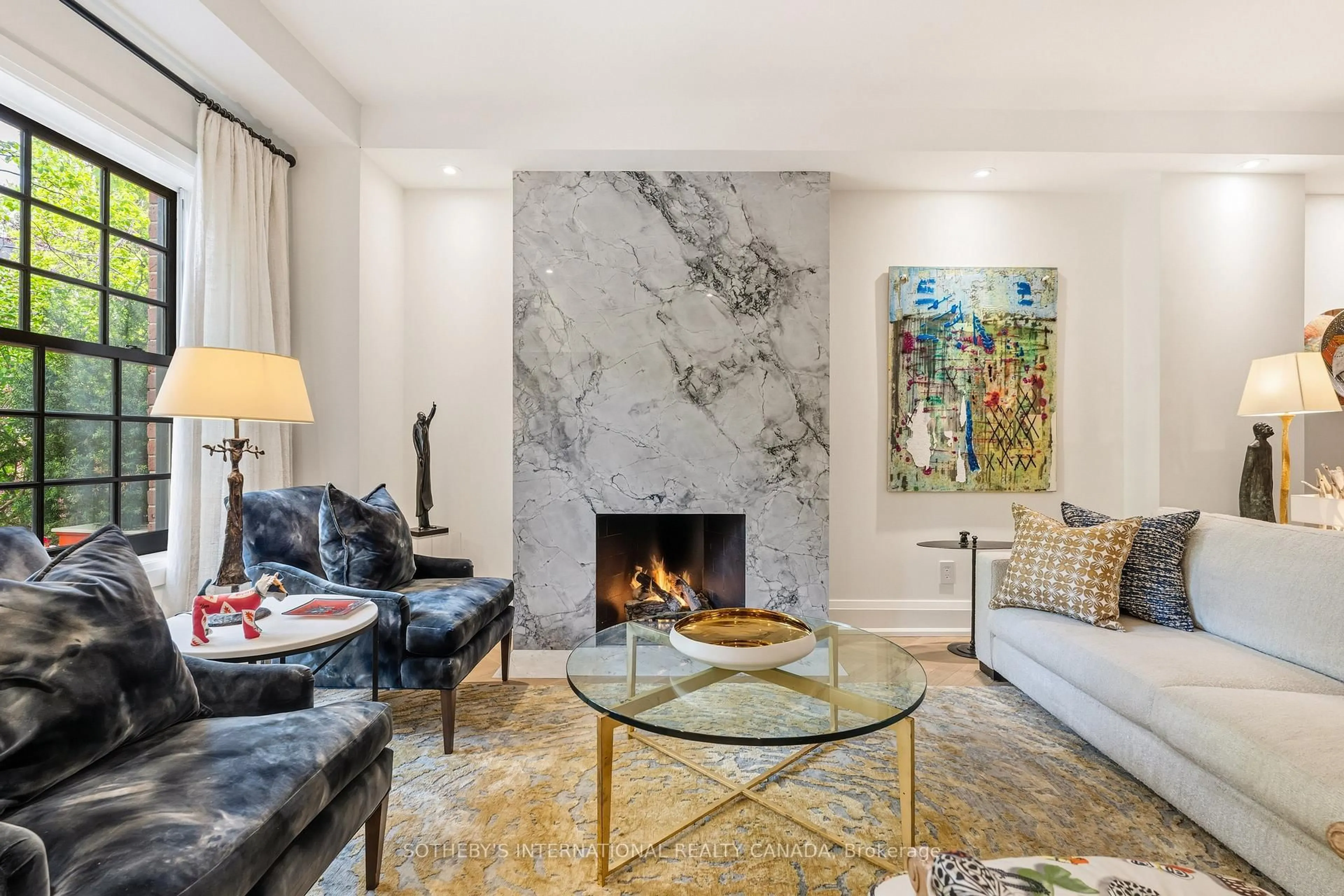 Living room with furniture, unknown for 103 Summerhill Ave, Toronto Ontario M4T 1B1