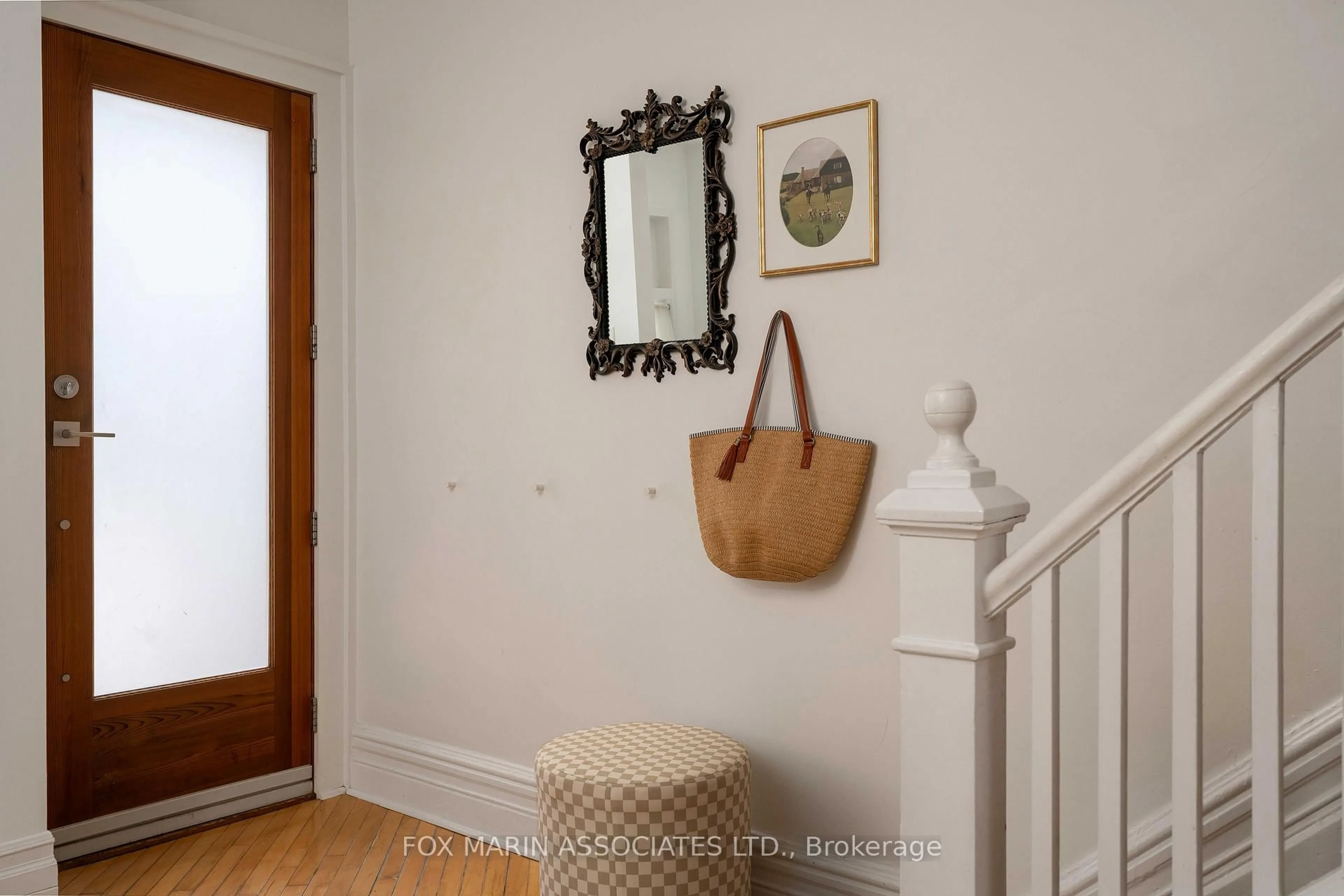 Indoor entryway for 24 Collahie St, Toronto Ontario M6J 1T7