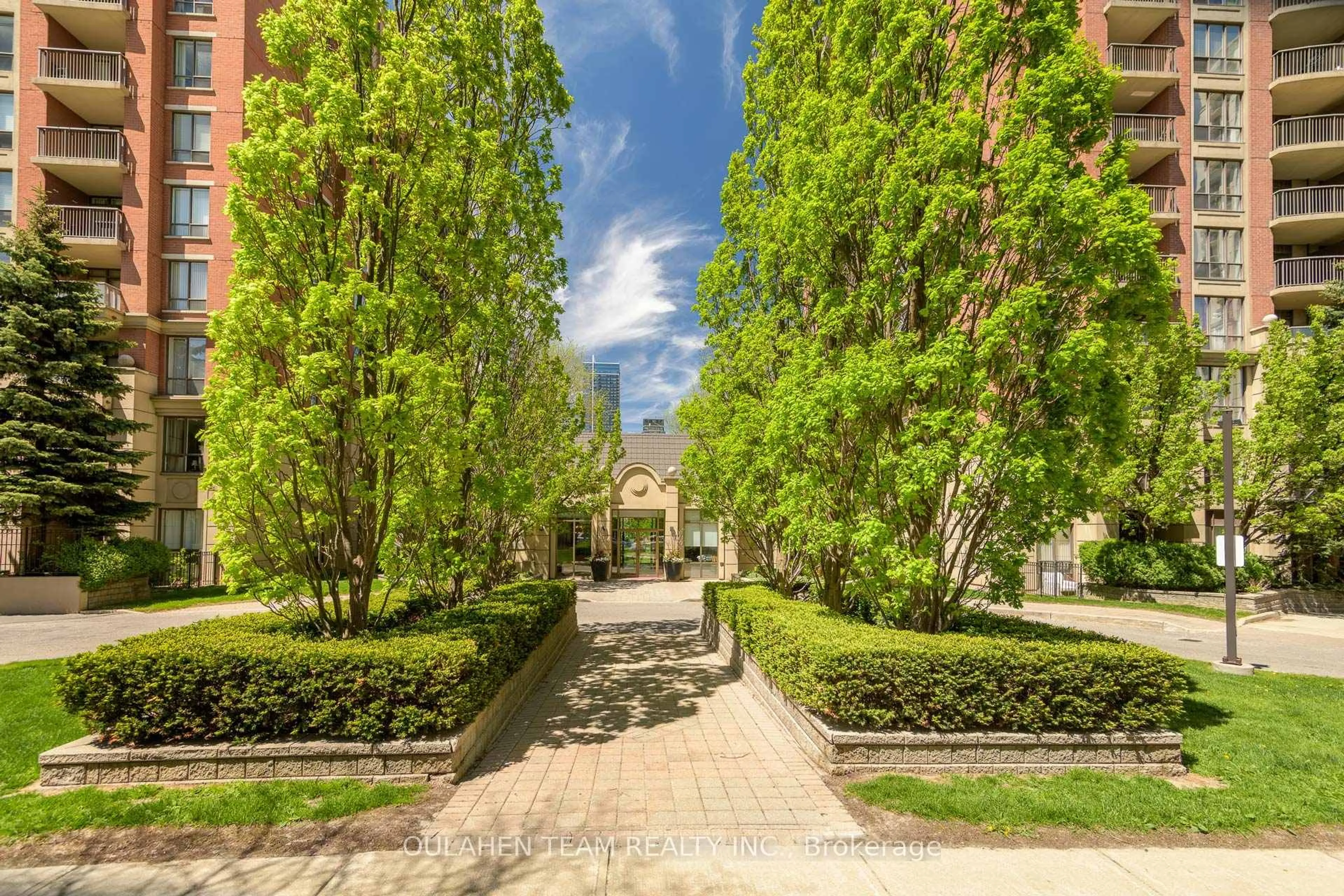 Patio, street for 55 Harrison Garden Blvd #704, Toronto Ontario M2N 7G3