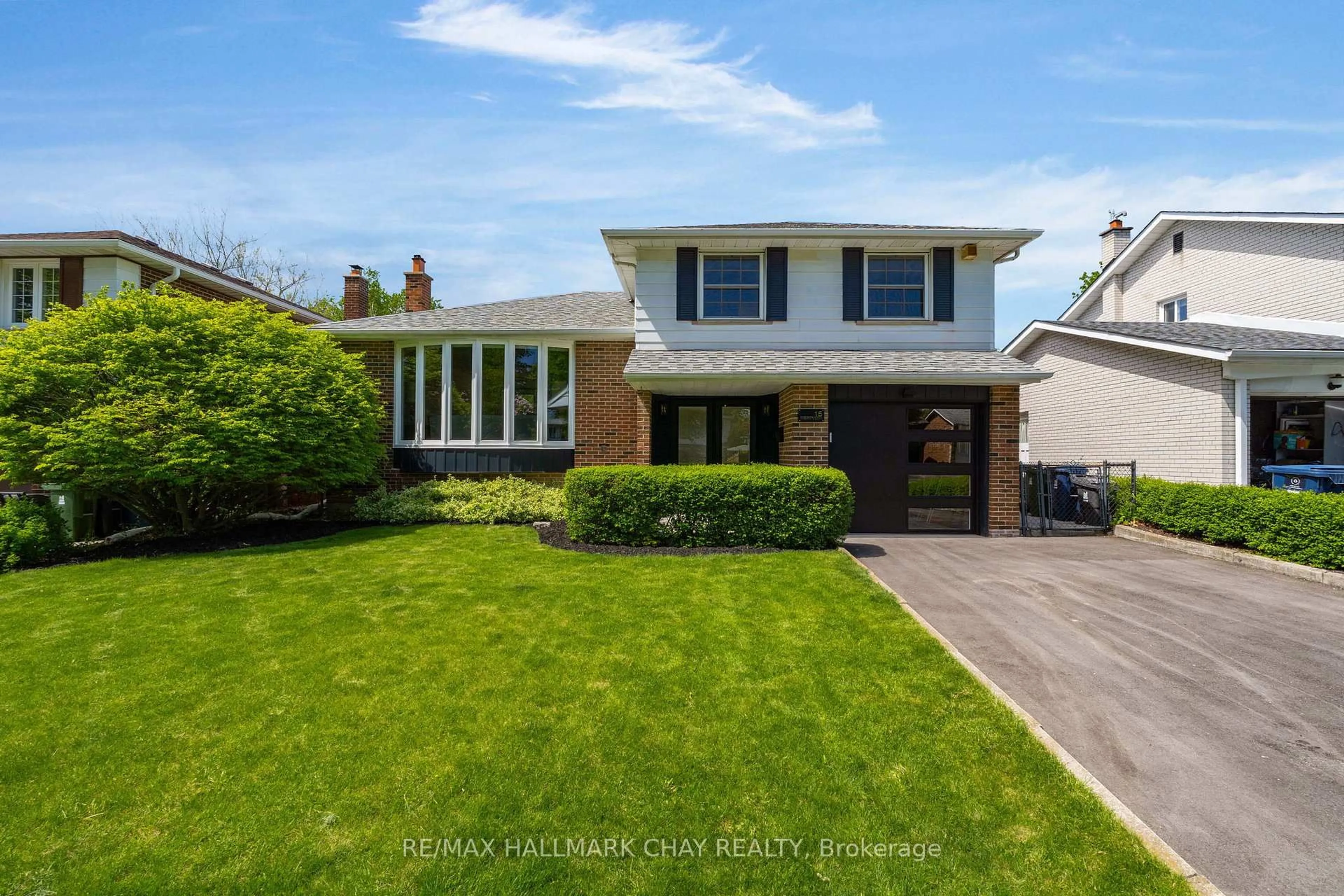 Home with brick exterior material, street for 15 Crossbow Cres, Toronto Ontario M2J 3M3