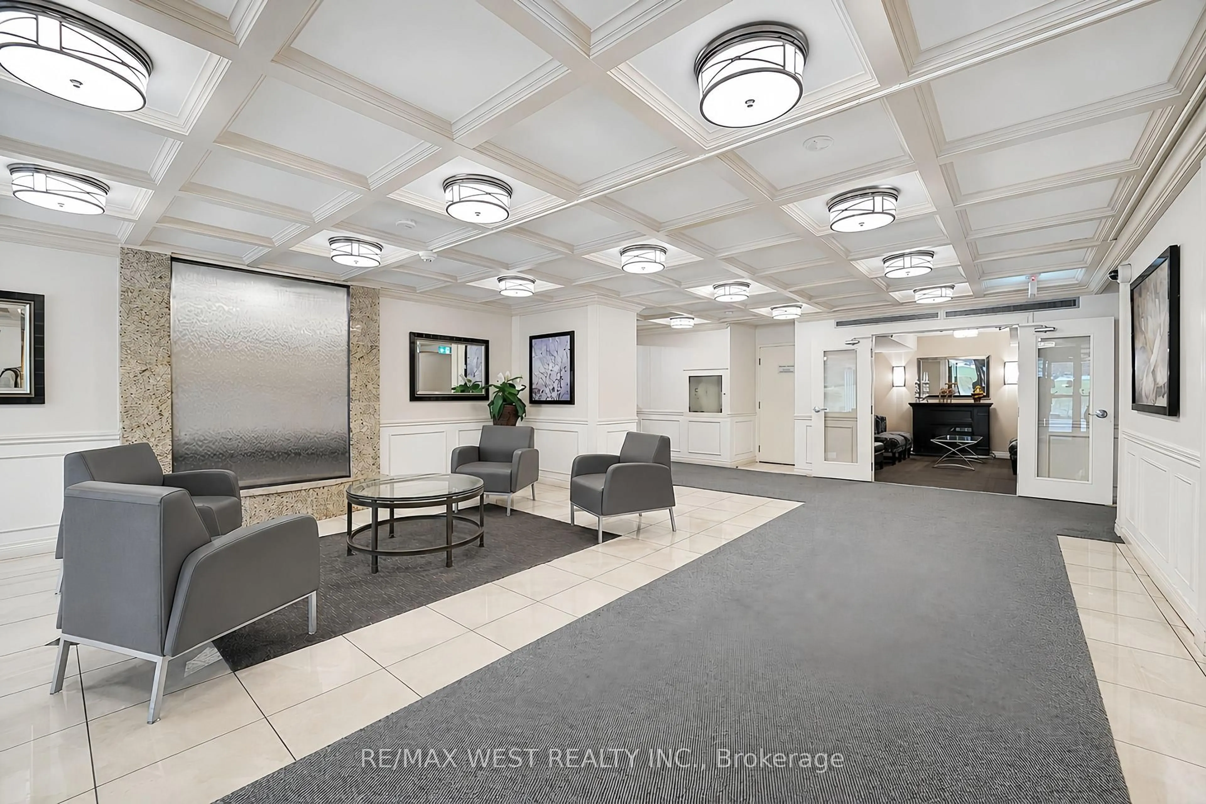 Lobby for 3300 Don Mills Rd #510, Toronto Ontario M2J 4X7