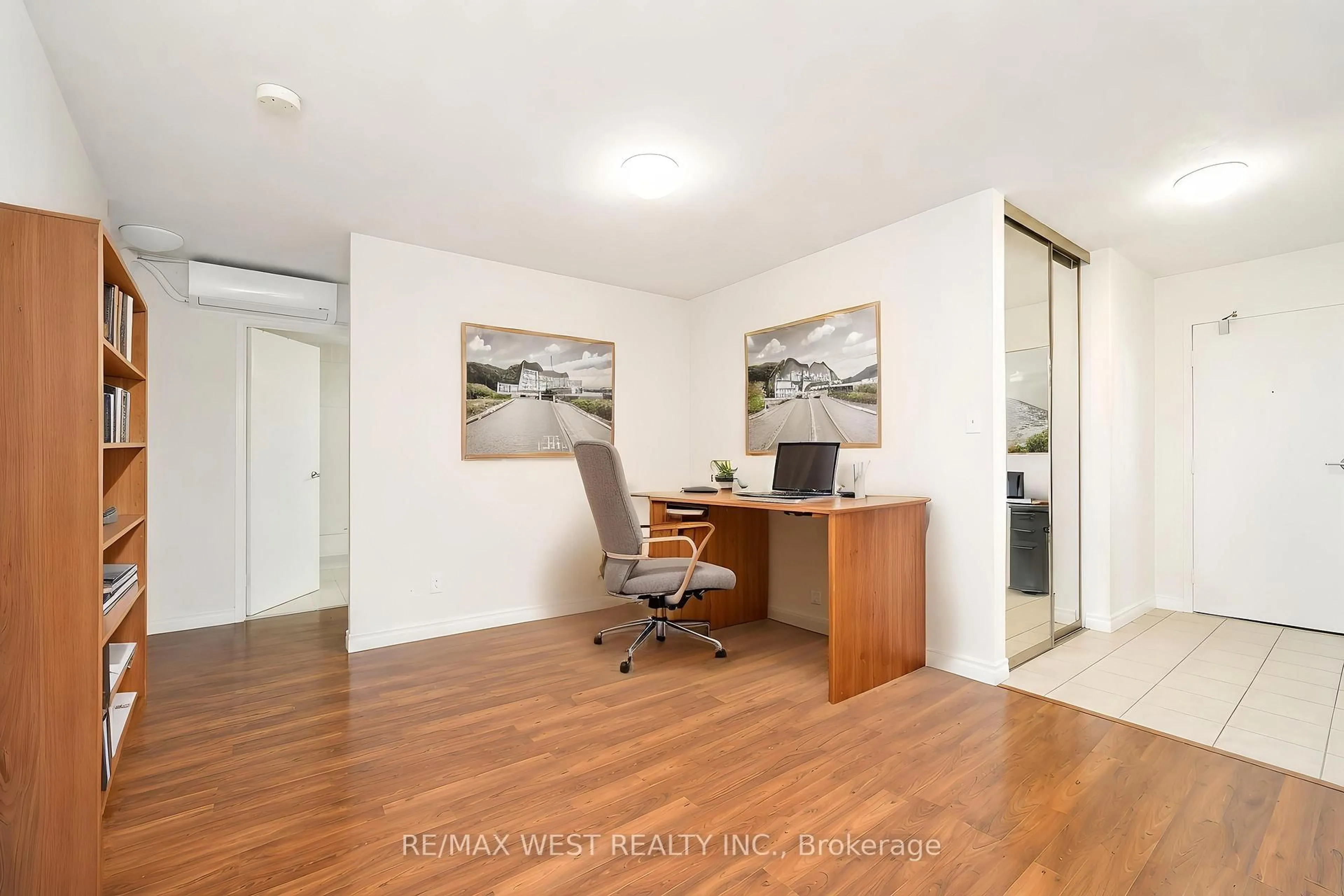 A pic of a room for 3300 Don Mills Rd #510, Toronto Ontario M2J 4X7
