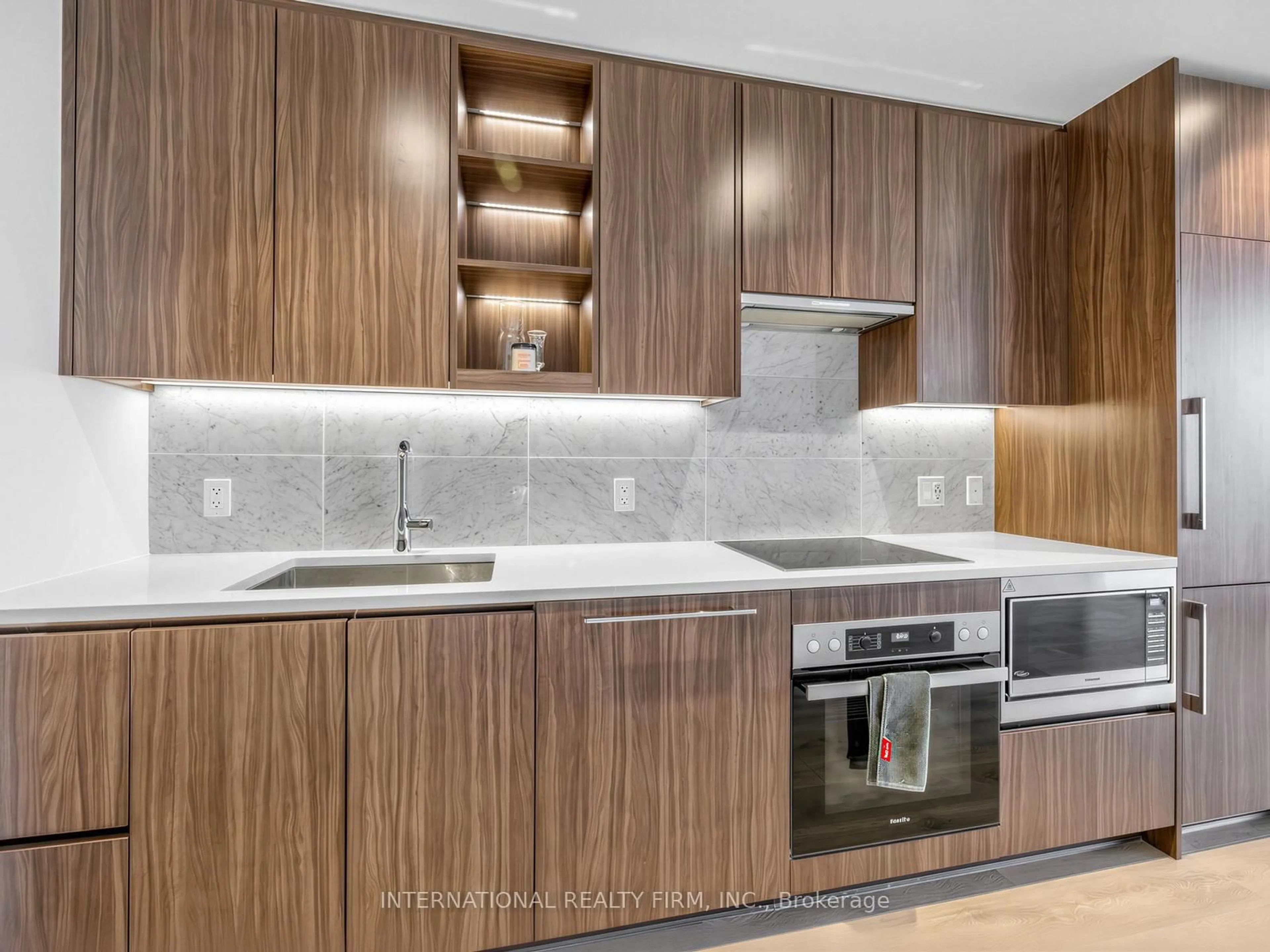 Unknown for 85 McMahon Dr #903, Toronto Ontario M2K 0H1