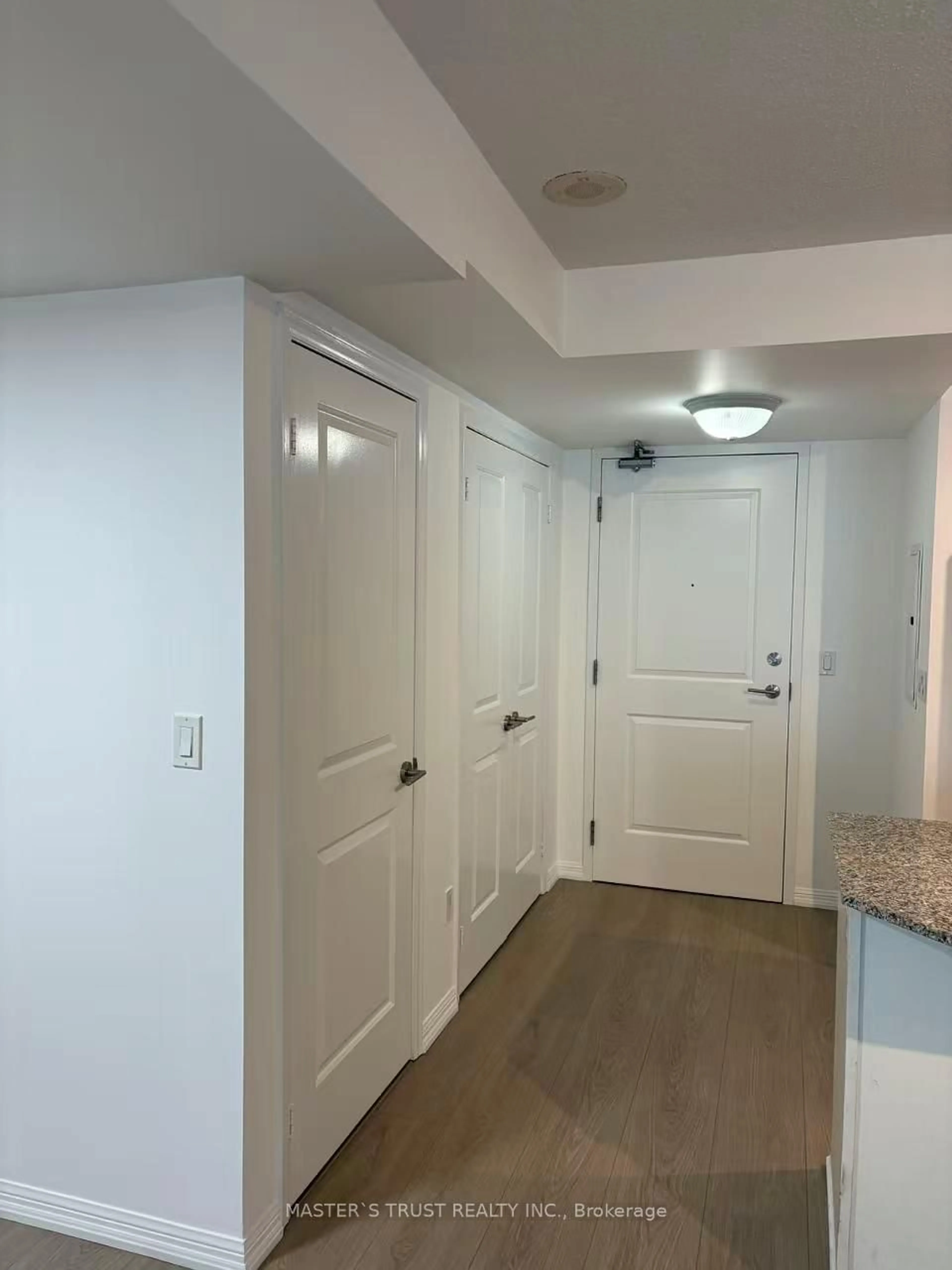Indoor entryway for 75 East Liberty St #1010, Toronto Ontario M6K 3R3