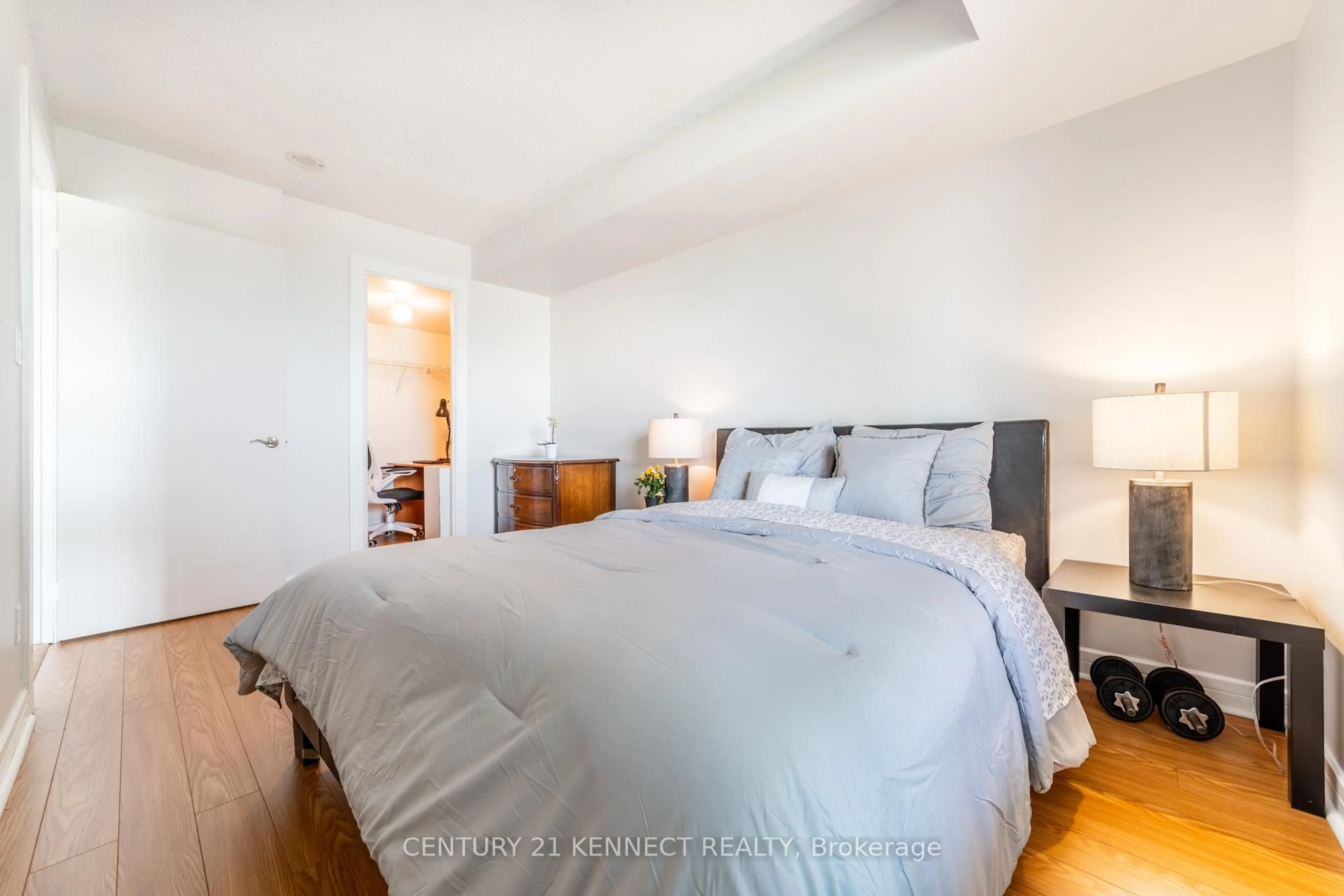 Bedroom with bed, unknown for 16 Harrison Garden Blvd #1509, Toronto Ontario M2N 7J6