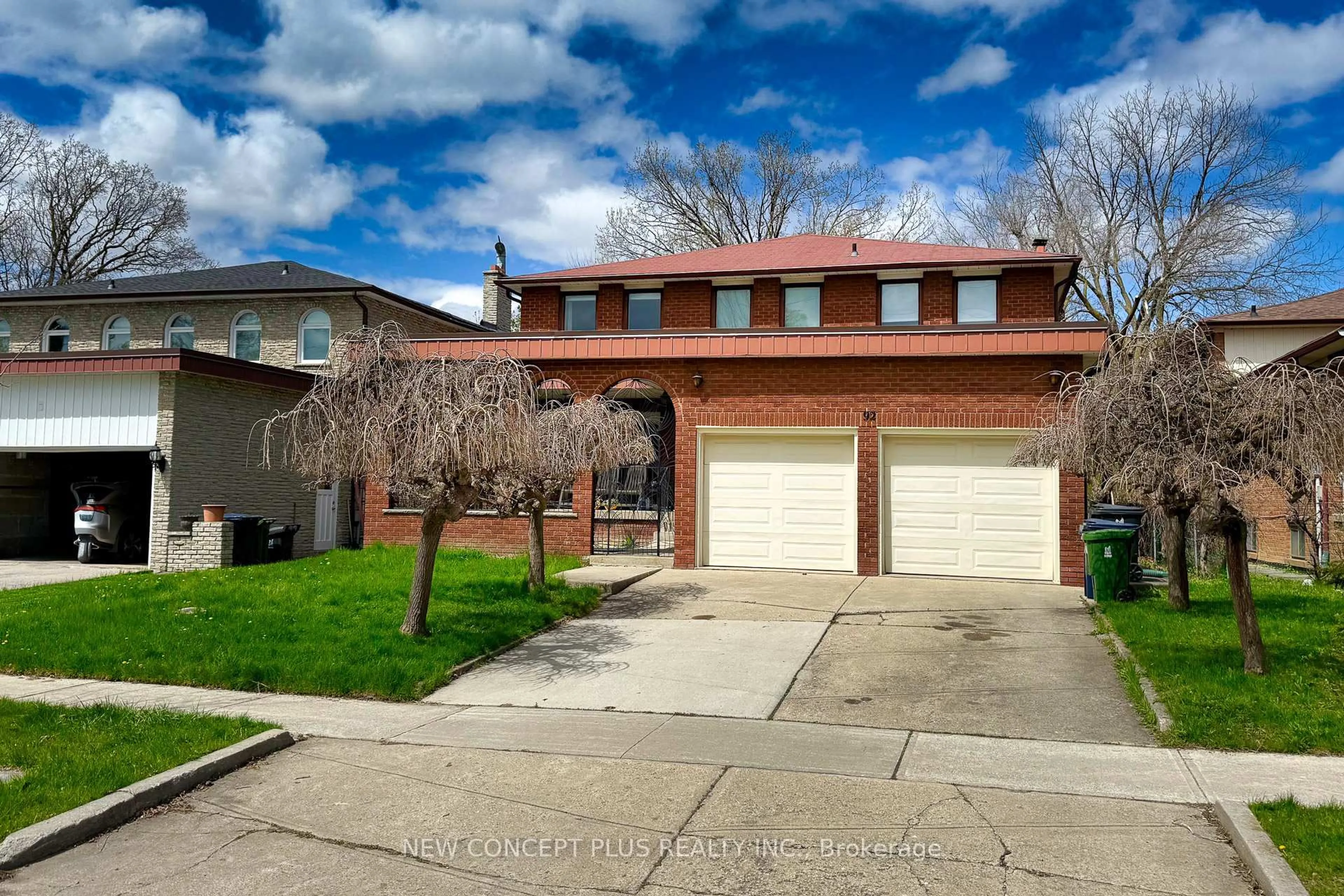 Home with brick exterior material, street for 92 Charlton Blvd, Toronto Ontario M2M 1B9