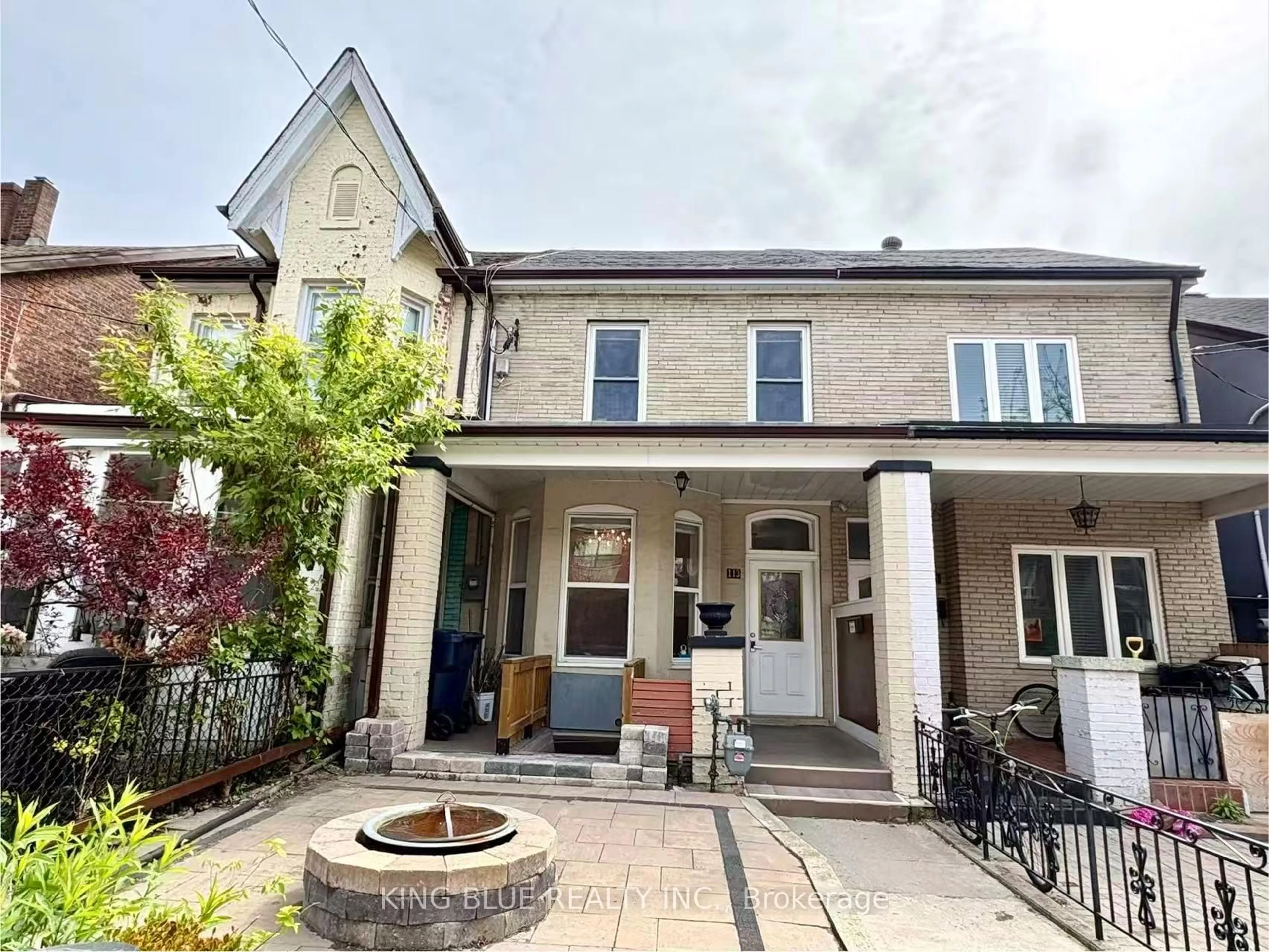 Home with brick exterior material, street for 113 Markham St, Toronto Ontario M6J 2G4
