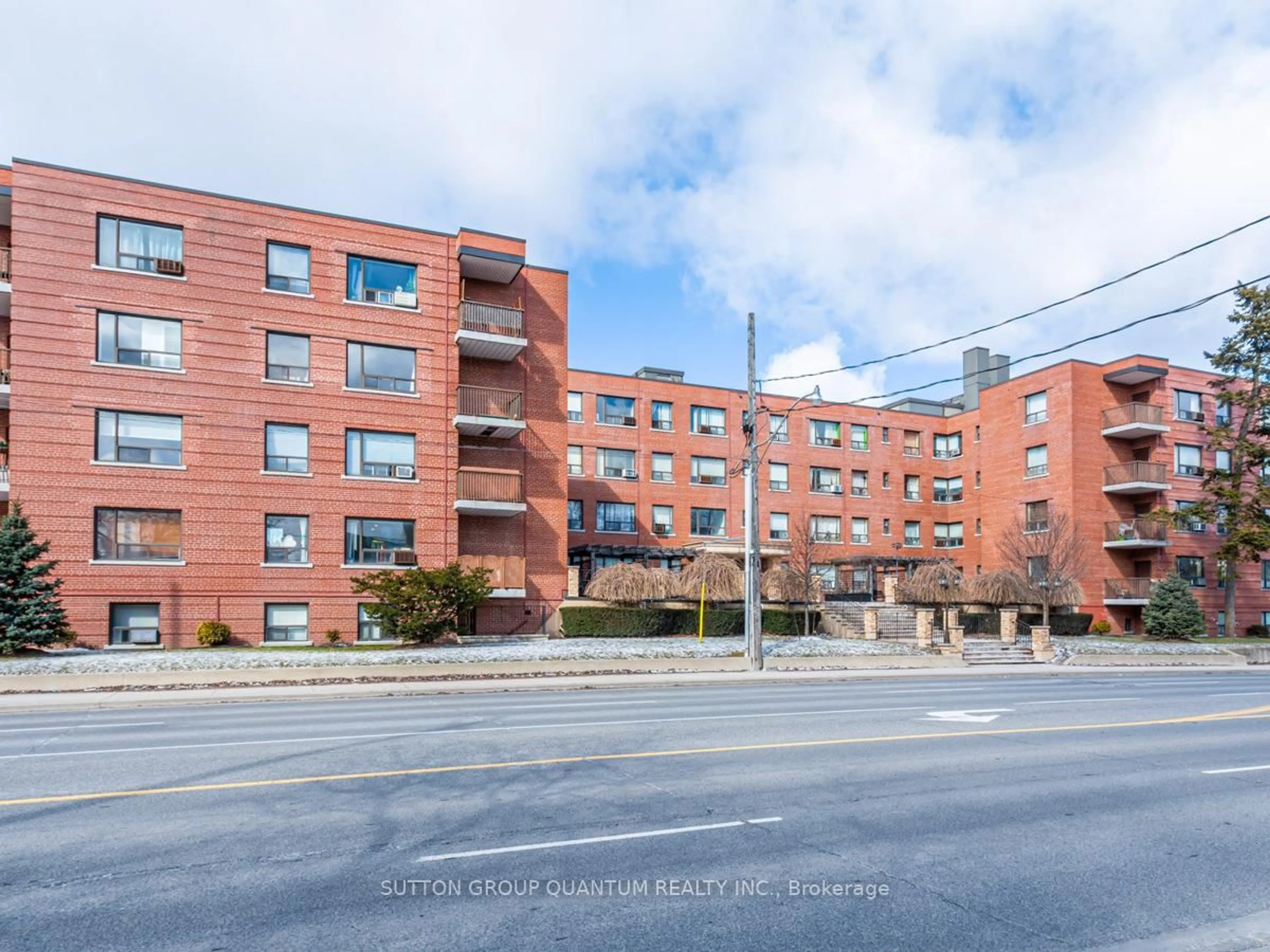 Unknown for 2550 Bathurst St #Suite 218, Toronto Ontario M6B 2Z2