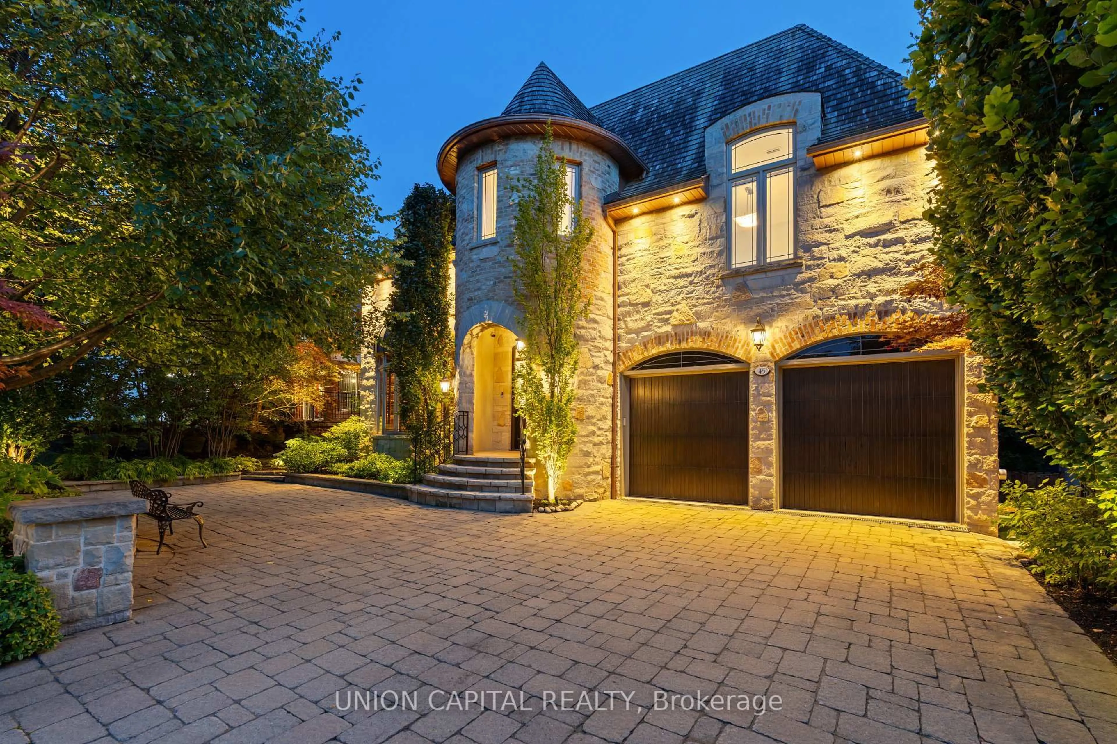 Unknown for 45 Gordon Rd, Toronto Ontario M2P 1E2