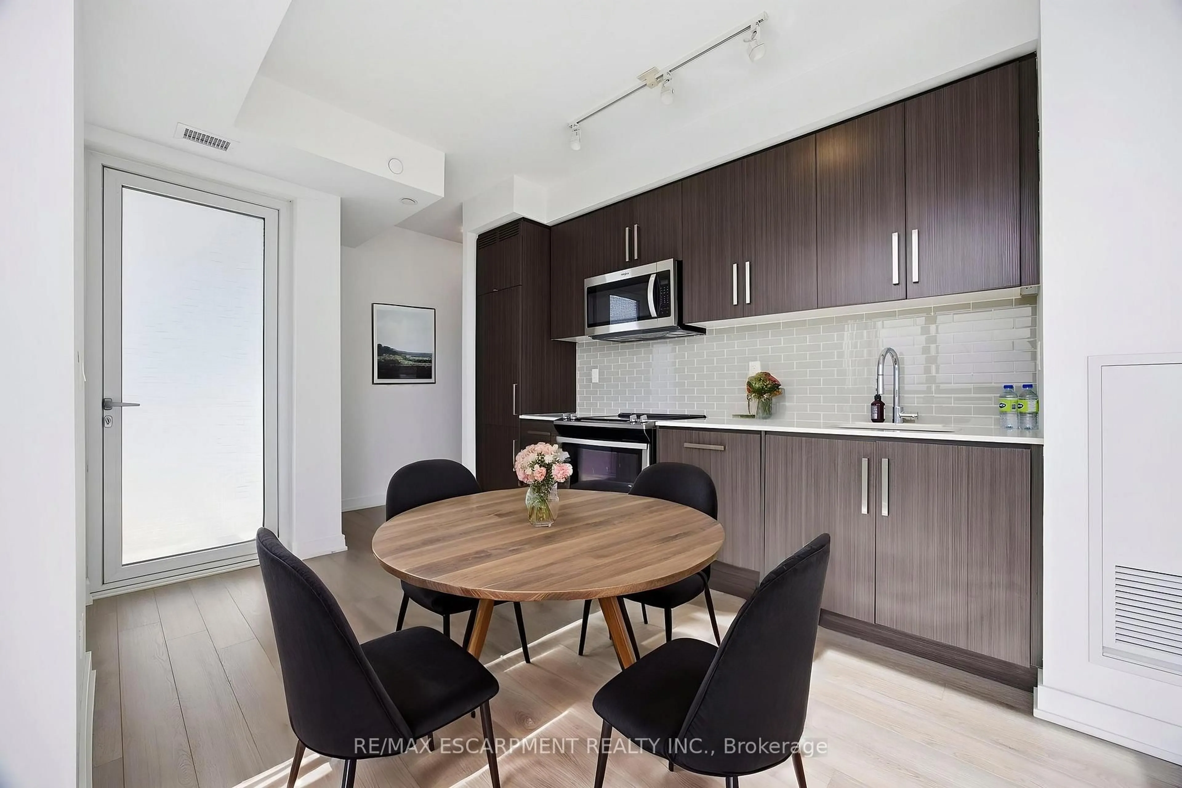 Unknown for 5180 Yonge St #2909, Toronto Ontario M2N 0K5
