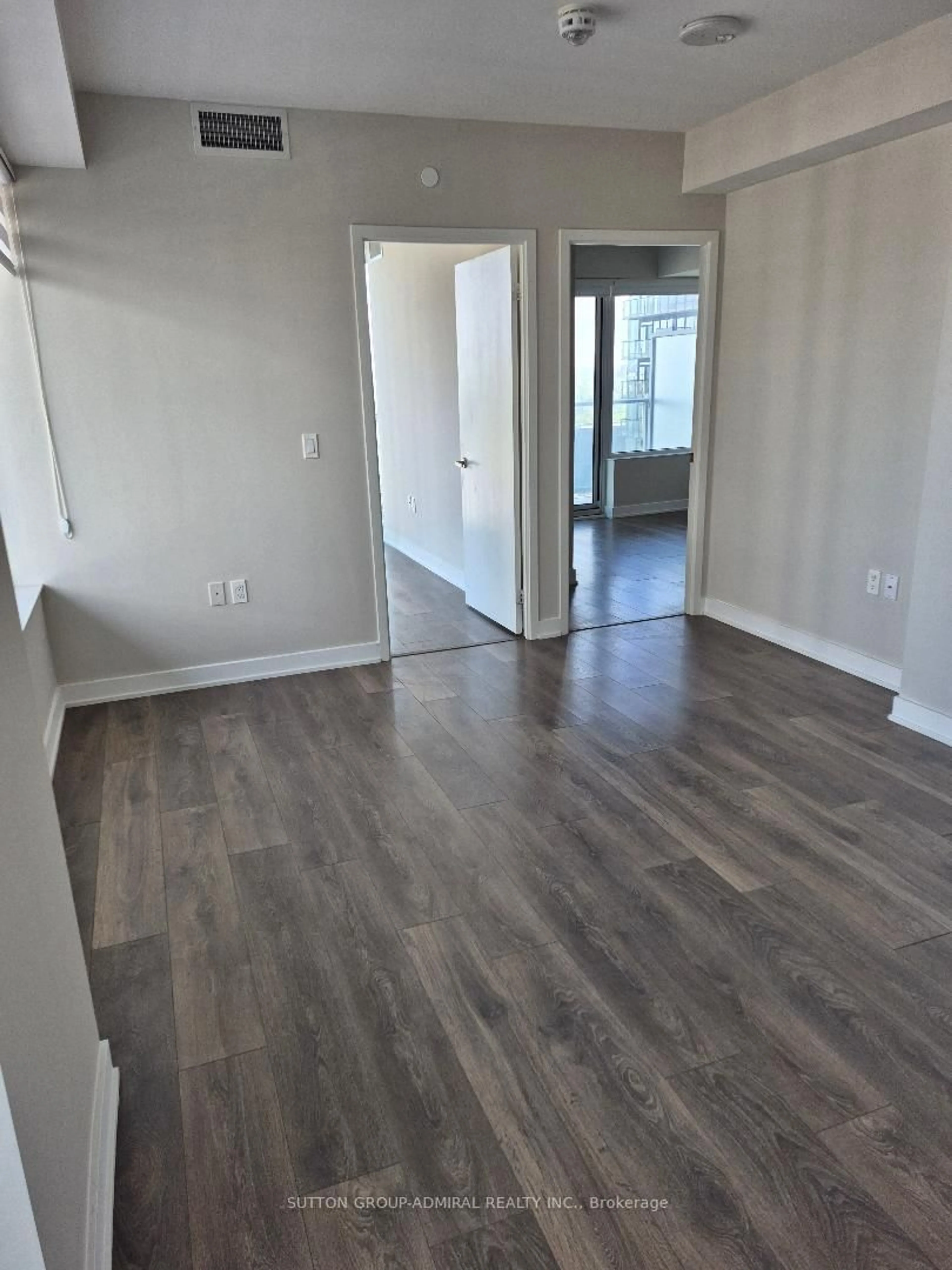 A pic of a room for 99 Broadway Ave #3410, Toronto Ontario M4P 0E3