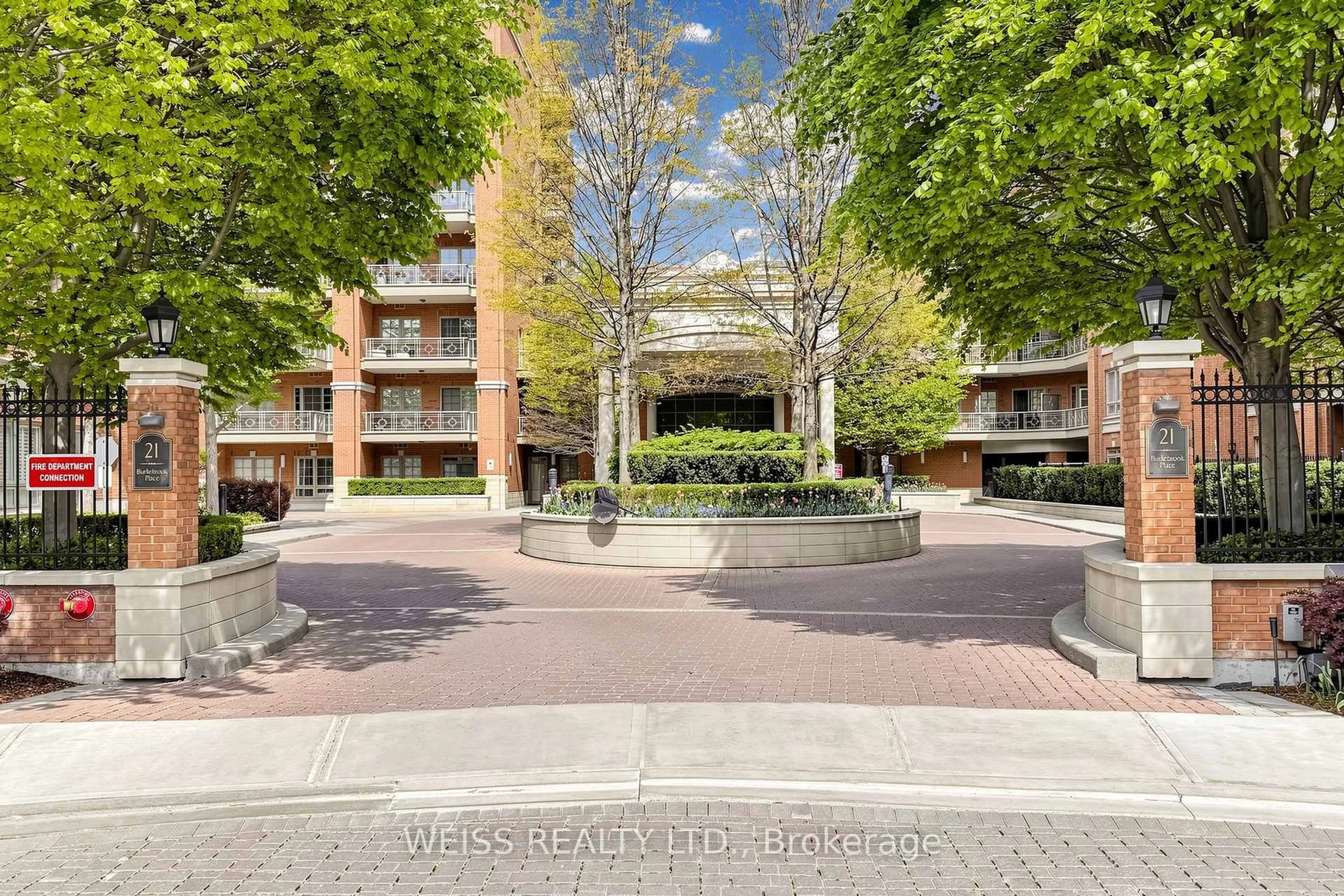 Unknown for 21 Burkebrook Pl #114, Toronto Ontario M4G 0A2