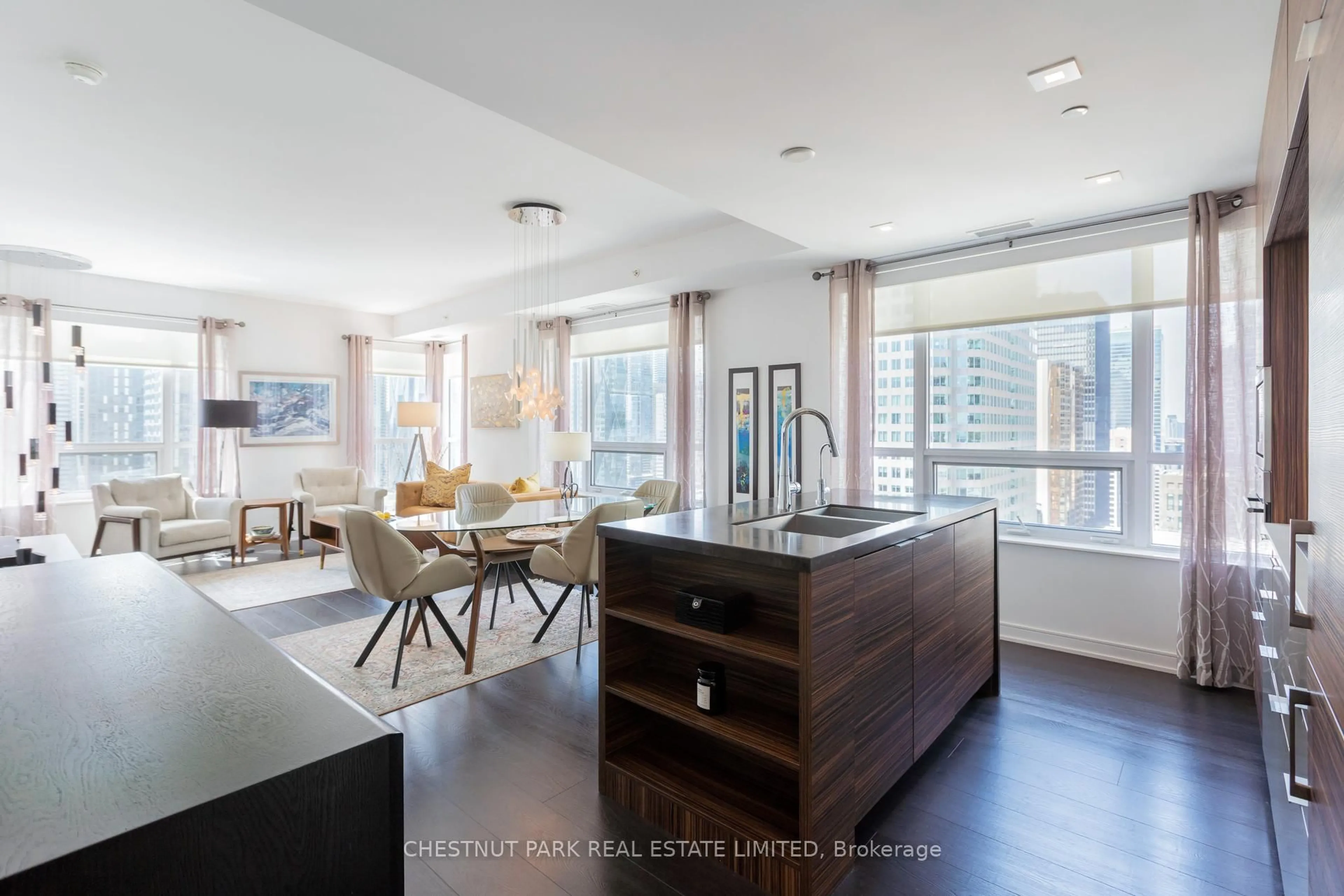 Unknown for 88 Scott St #2509, Toronto Ontario M5E 0A9