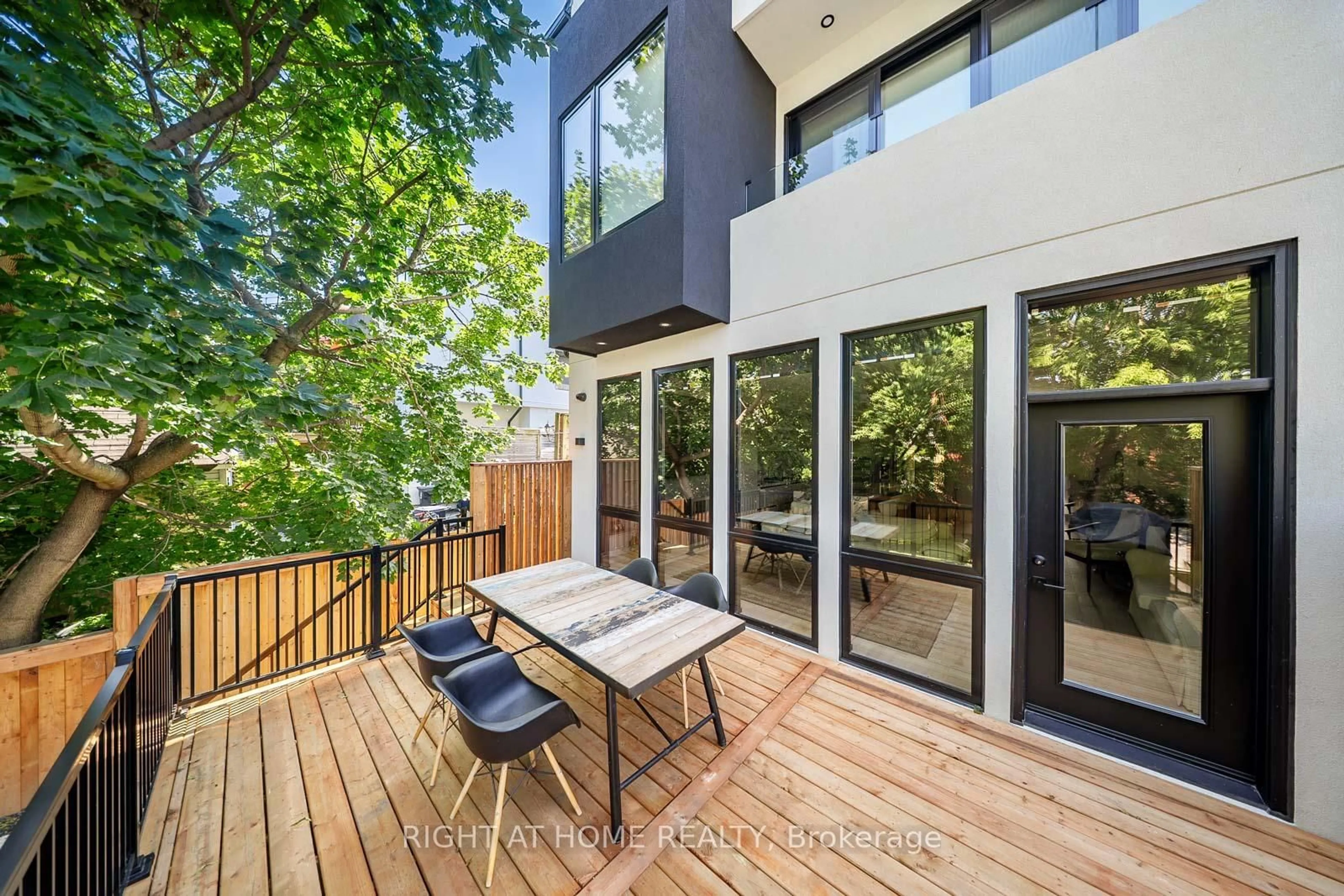 Unknown for 57 Alameda Ave, Toronto Ontario M6C 3W3
