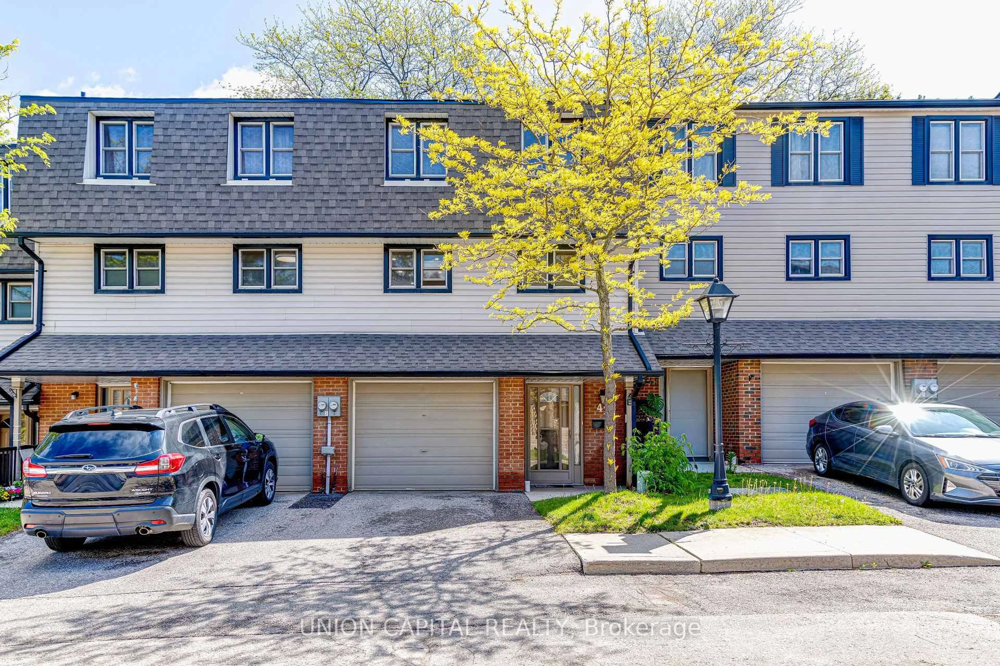 A pic from outside/outdoor area/front of a property/back of a property/a pic from drone, street for 43 Purple Sageway #56, Toronto Ontario M2H 2Z6
