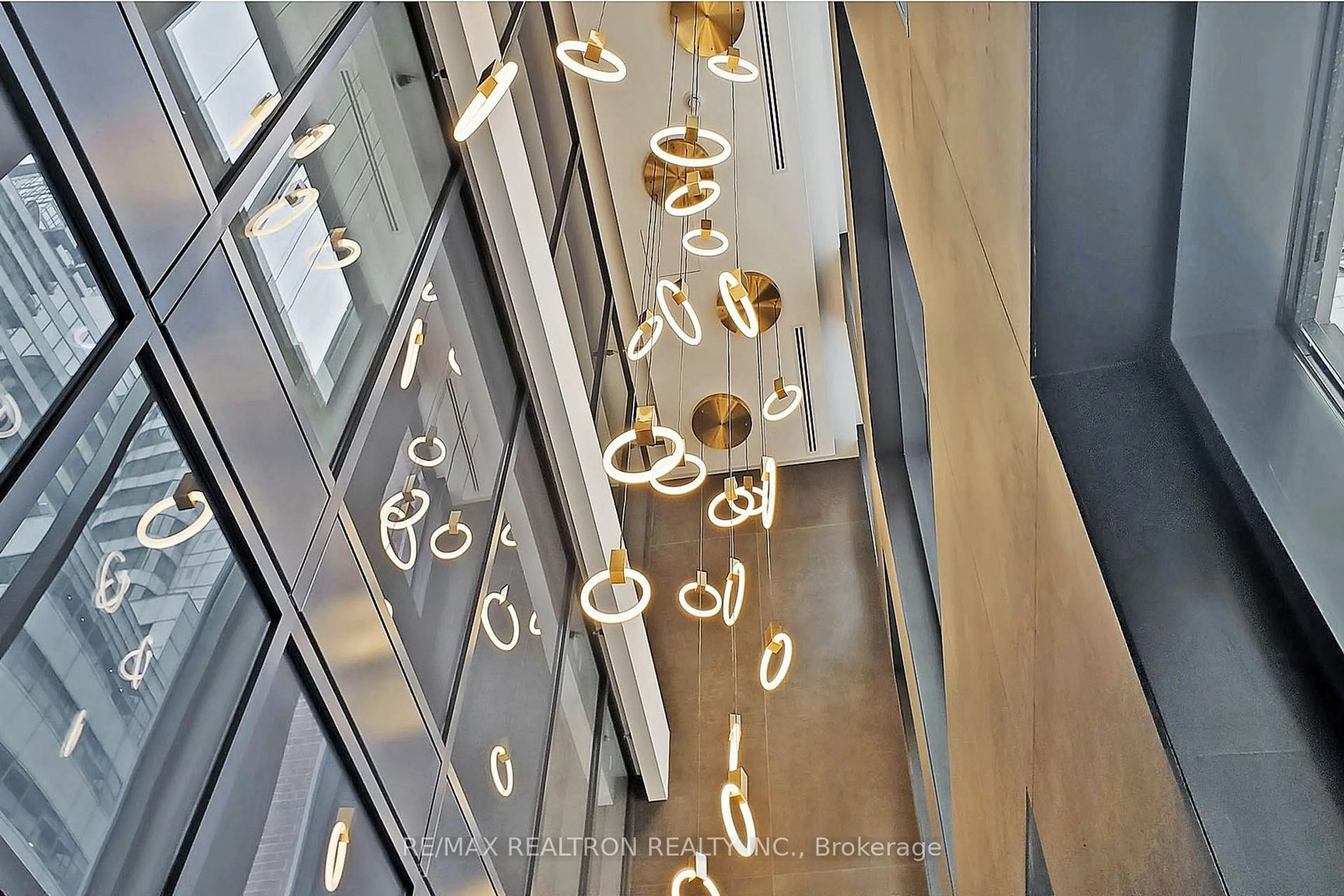 Contemporary kitchen, unknown for 327 King St #4105, Toronto Ontario M5V 0W7