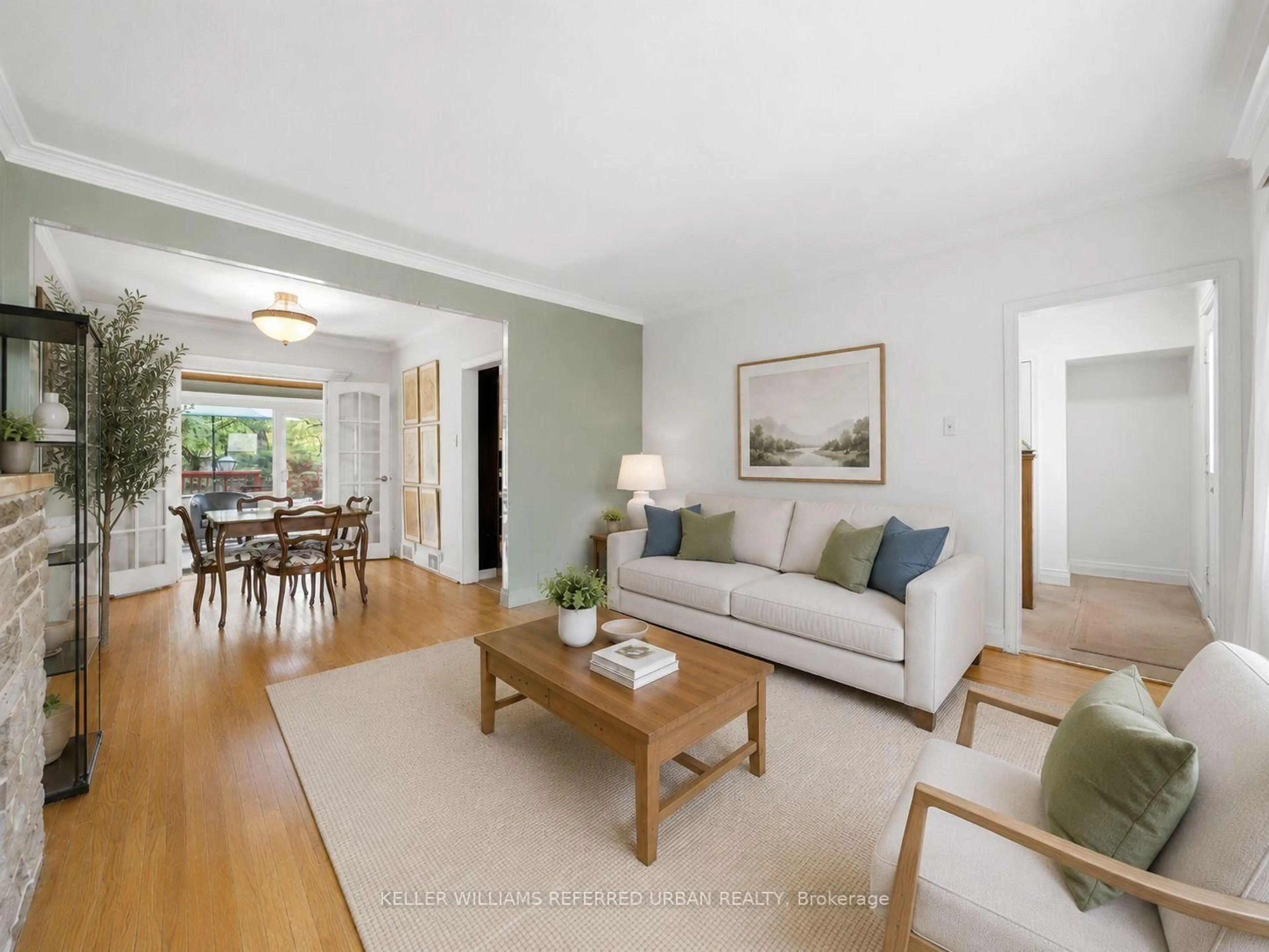Living room with furniture, unknown for 280 Bogert Ave, Toronto Ontario M2N 1L5