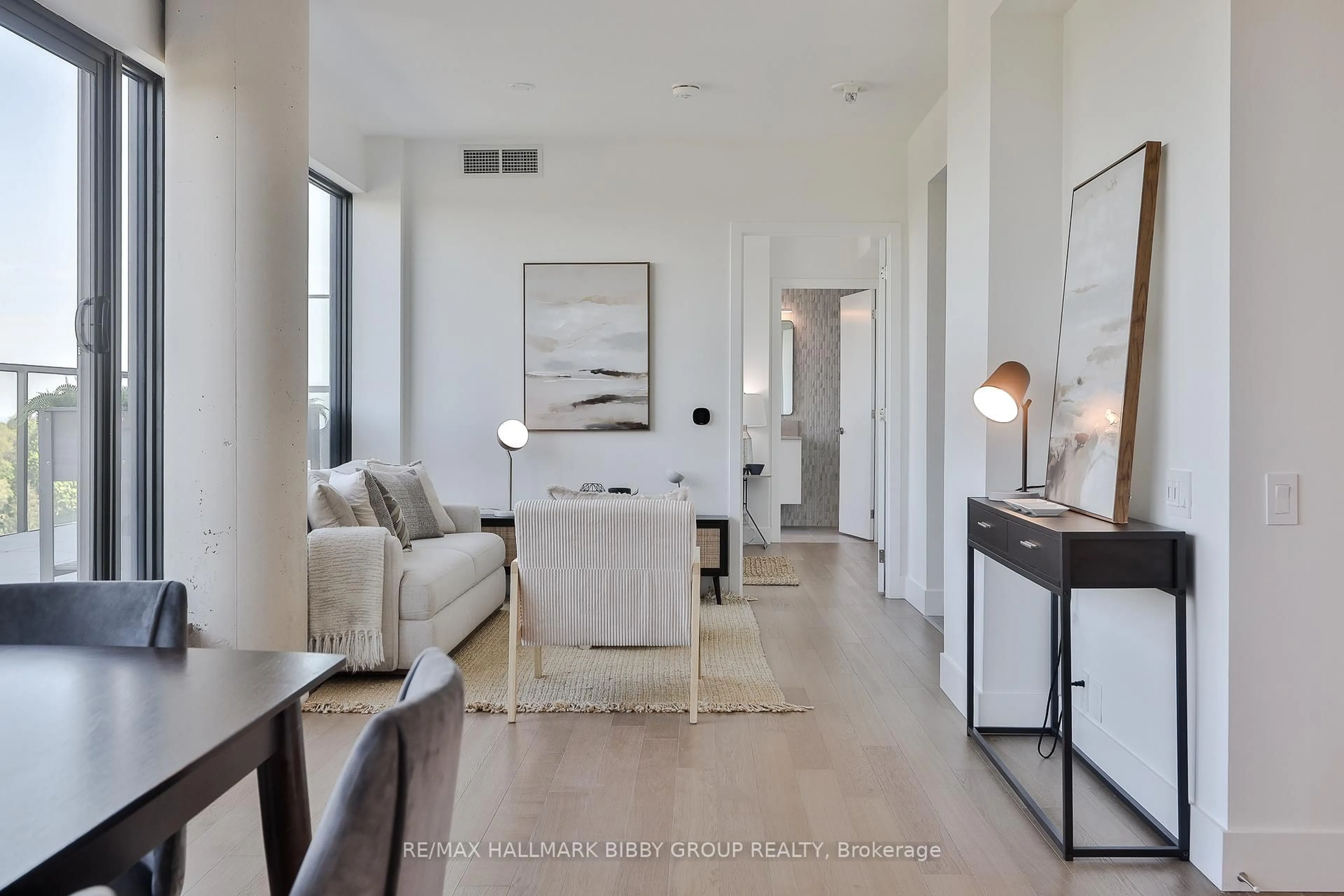 Unknown for 1414 Bayview Ave #702, Toronto Ontario M4G 3A7