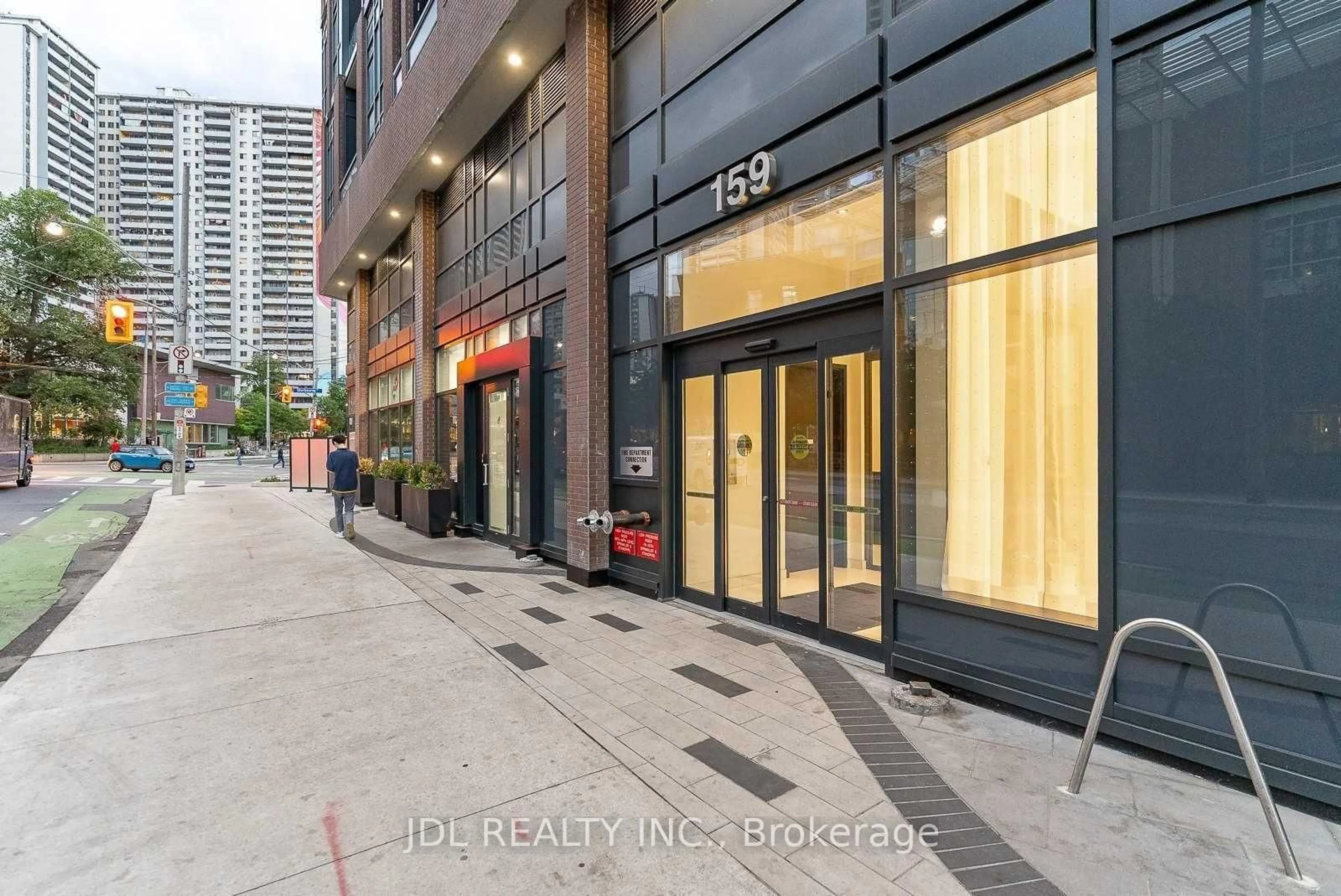 Unknown for 159 Wellesley St #1308, Toronto Ontario M4Y 0H5