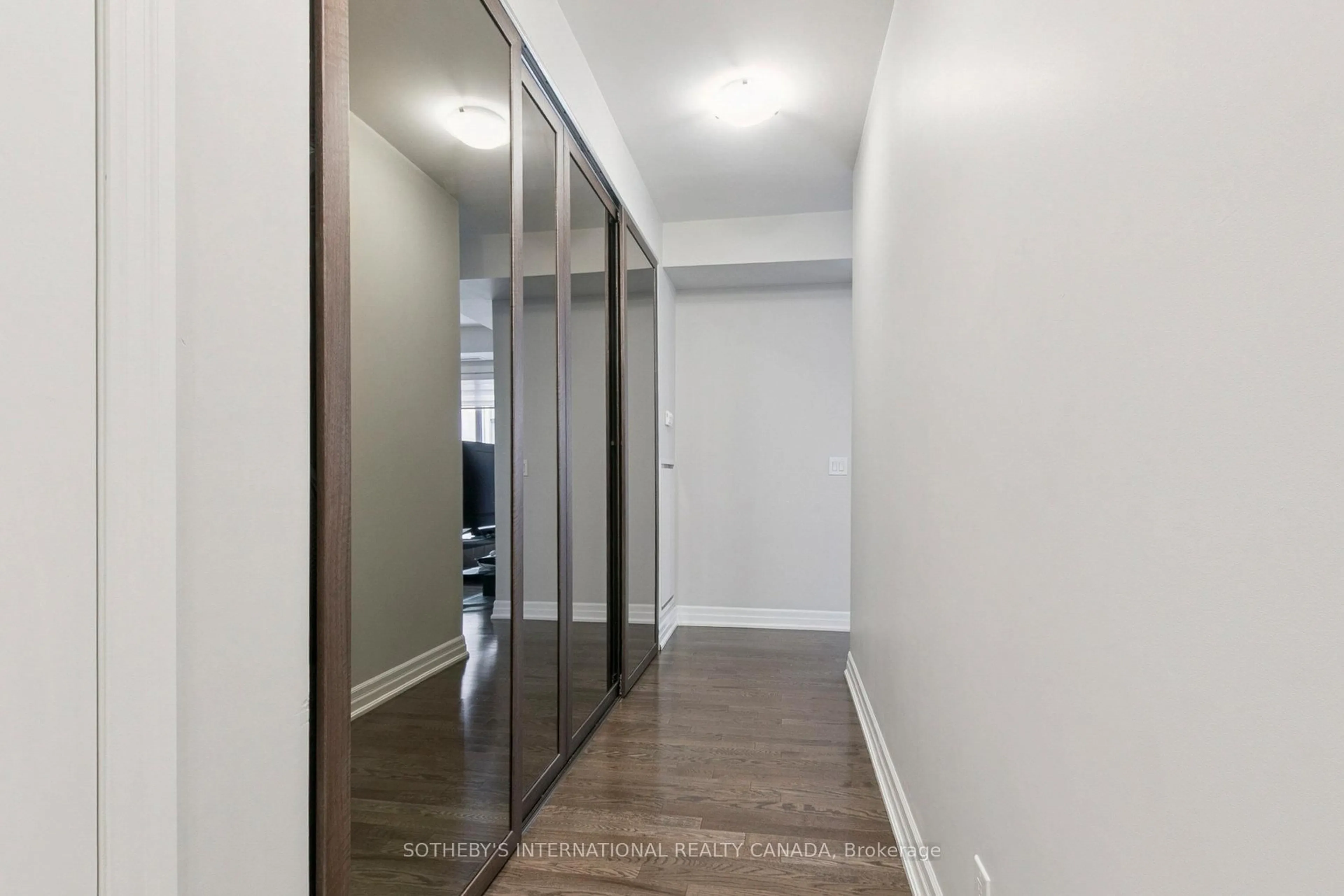 Unknown for 15 Rean Dr #102, Toronto Ontario M2K 0A7