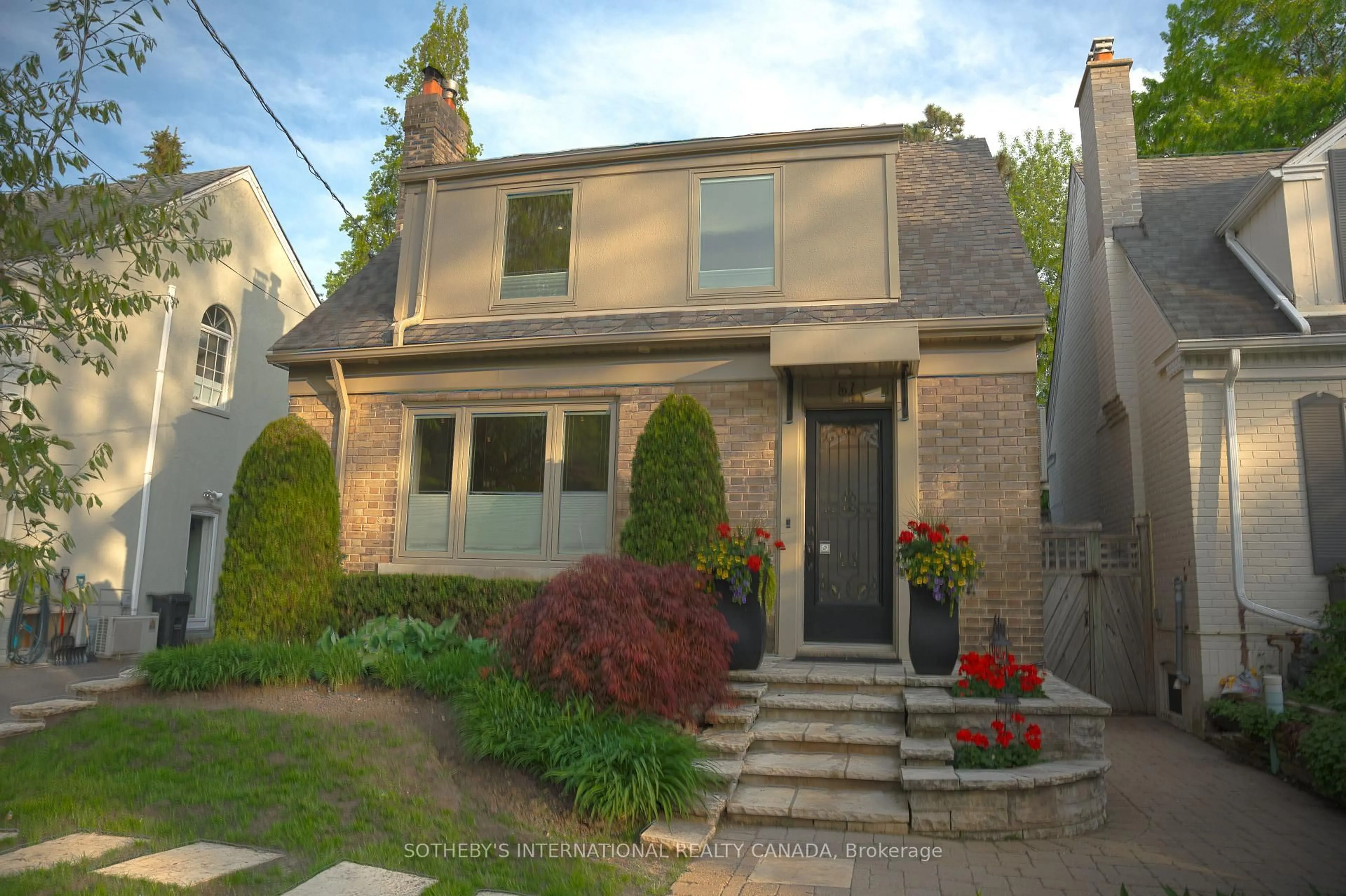 Unknown for 51 Fairfield Rd, Toronto Ontario M4P 1T1