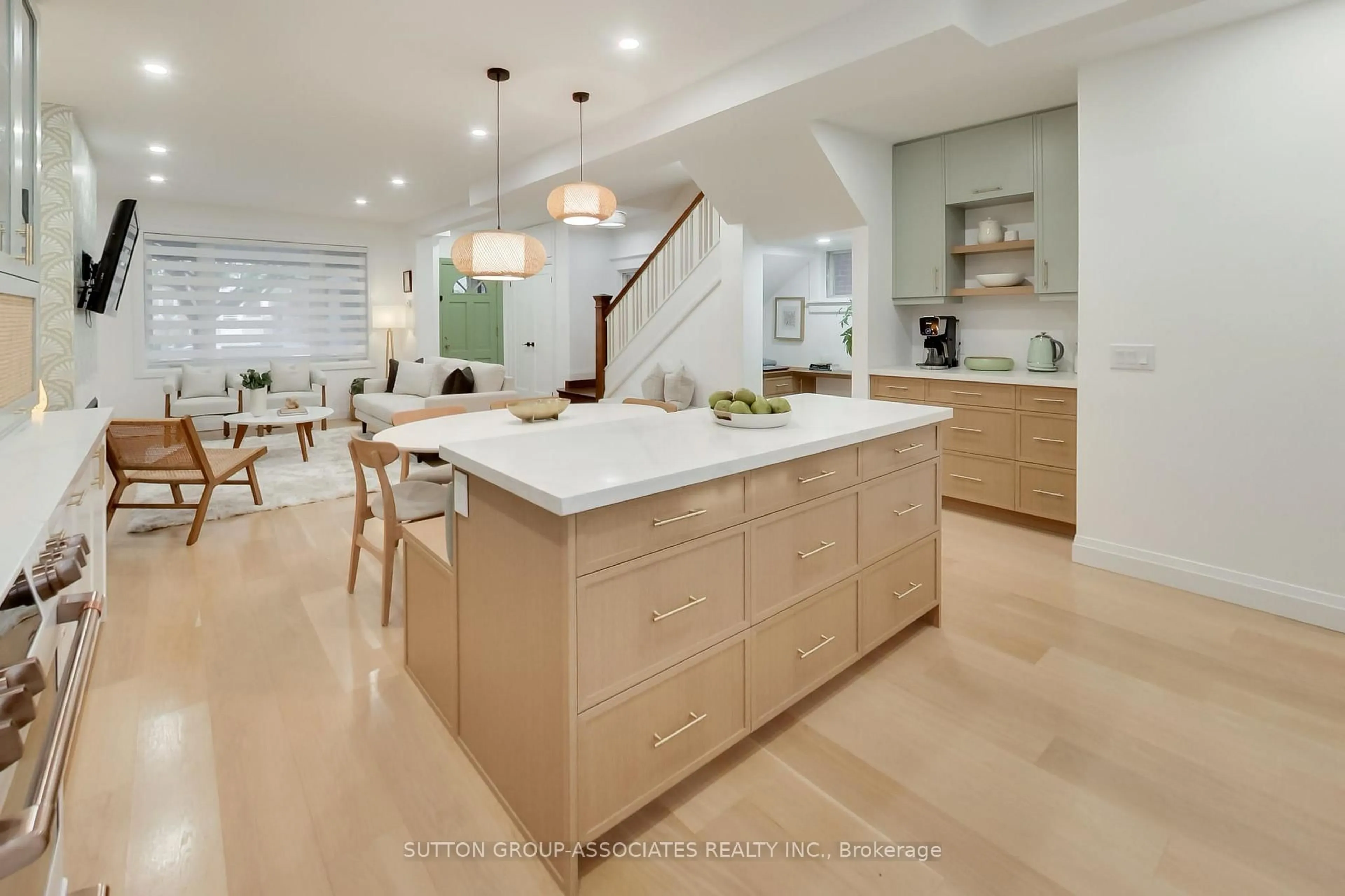 Open concept kitchen, unknown for 238 Lauder Ave, Toronto Ontario M6E 3H4