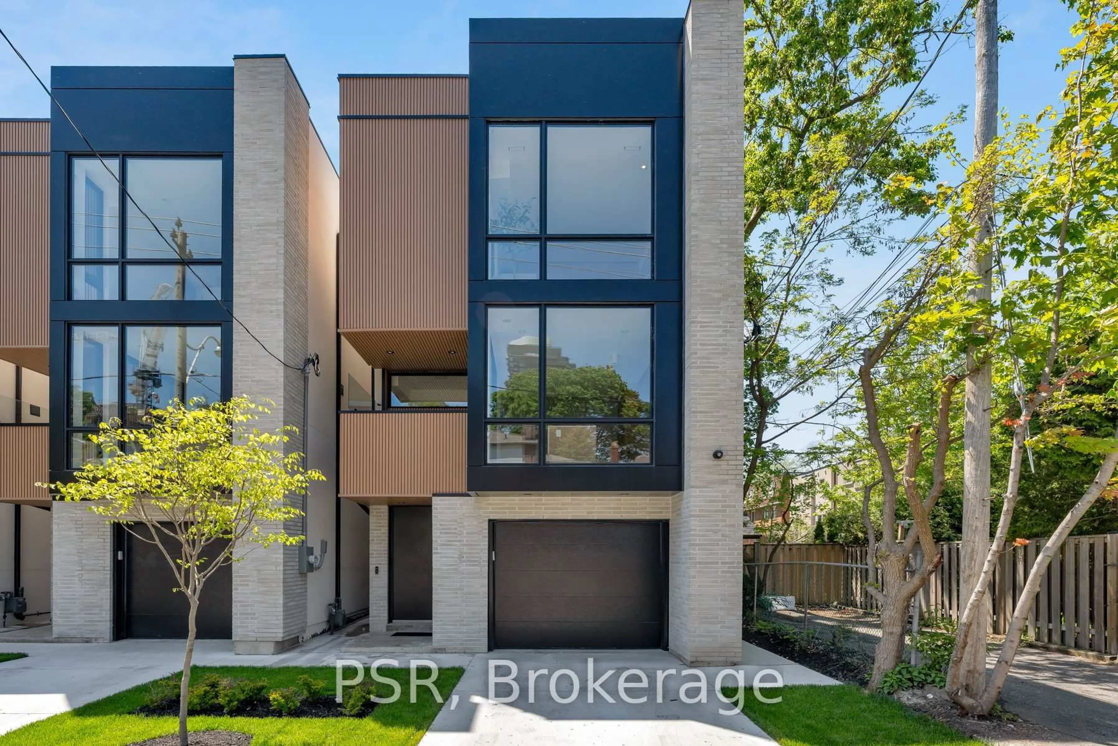 Home with brick exterior material, street for 538 Duplex Ave, Toronto Ontario M4R 1E6