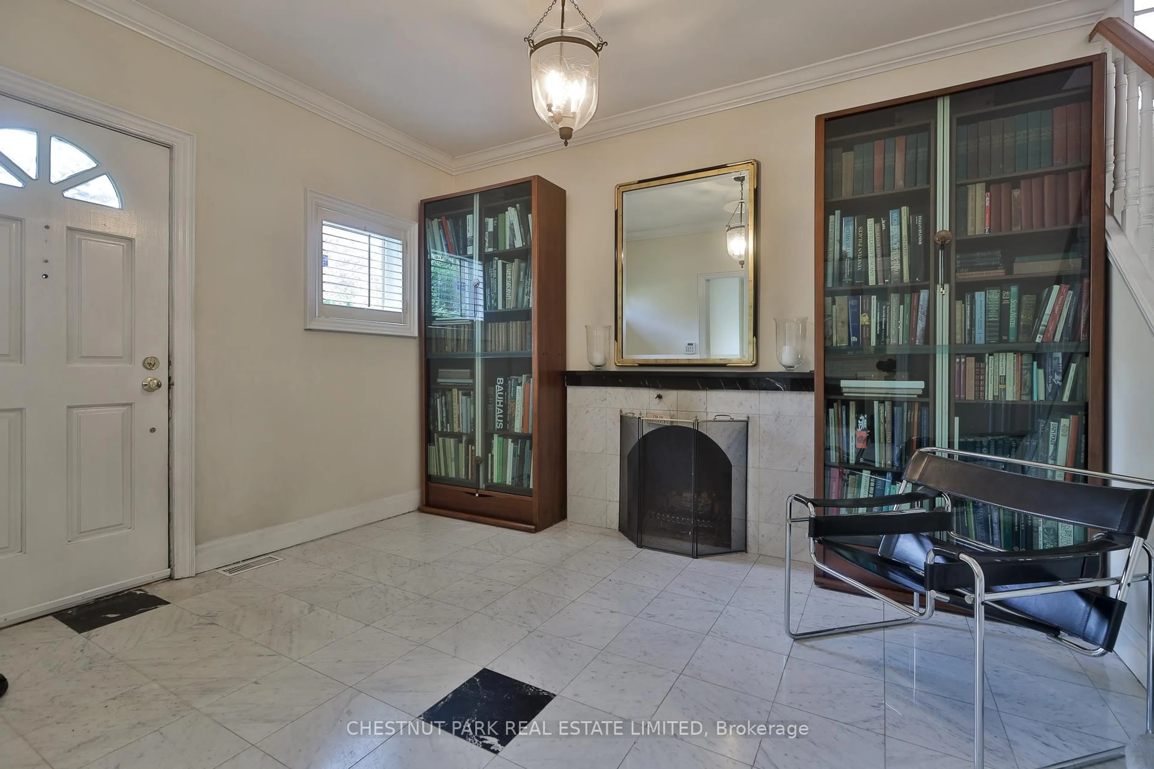 Unknown for 97 Farnham Ave, Toronto Ontario M4V 1H6
