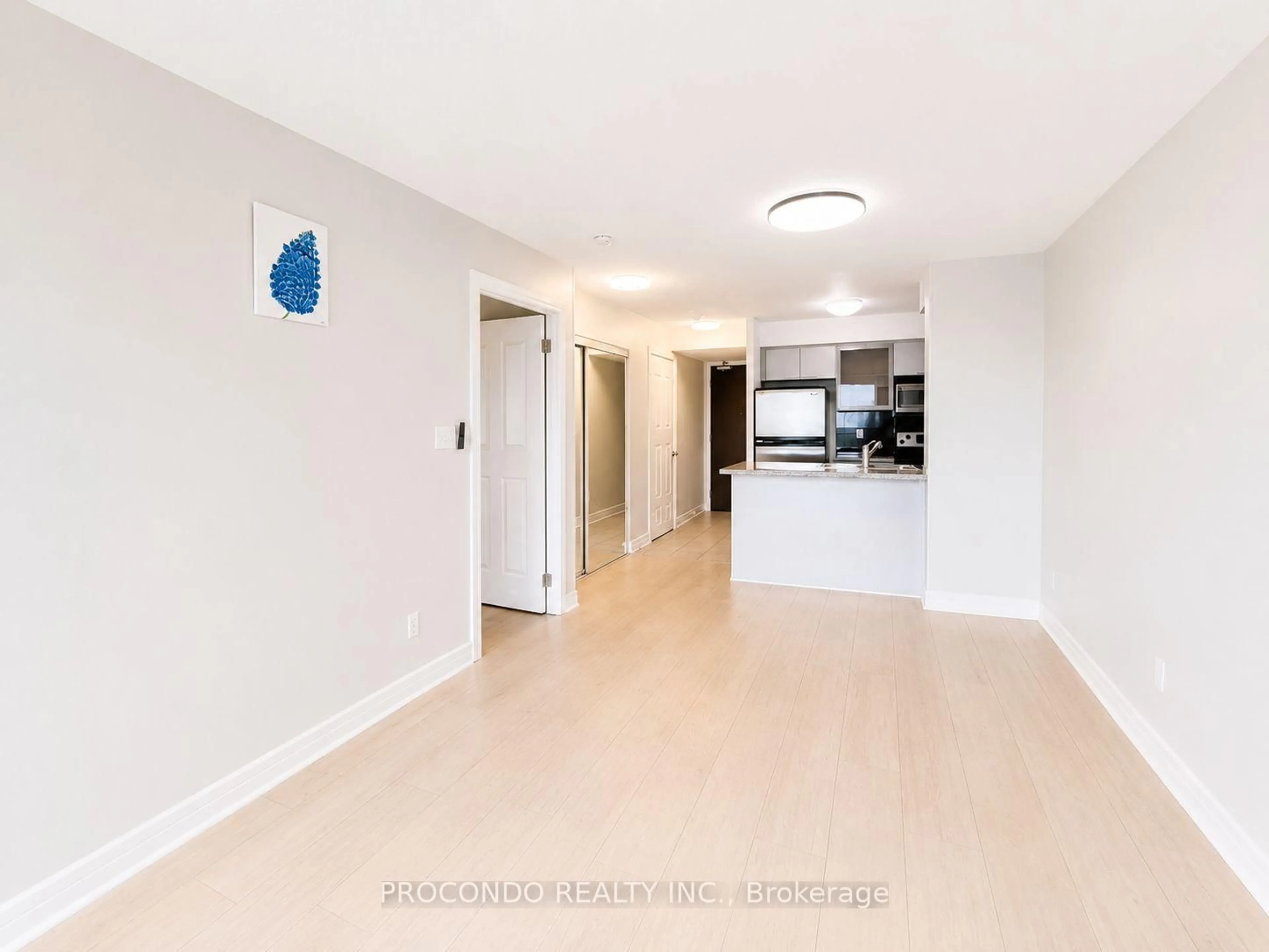 A pic of a room for 18 Harrison Garden Blvd #509, Toronto Ontario M2N 7J7