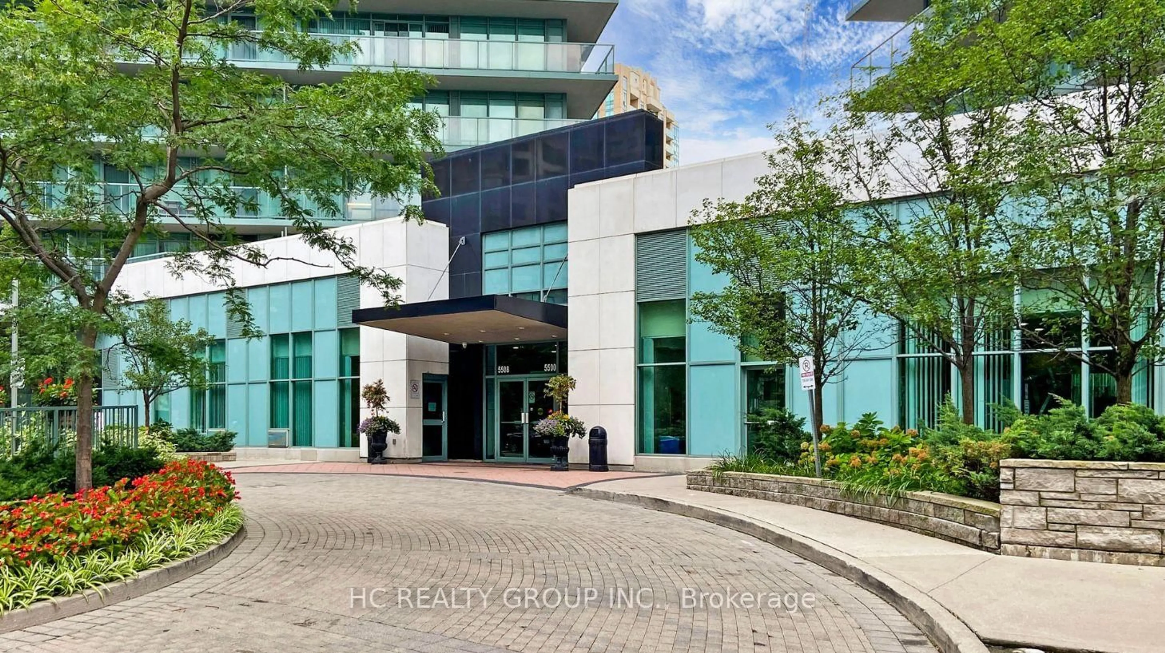 Indoor foyer for 5508 Yonge St #1411, Toronto Ontario M2N 5S2