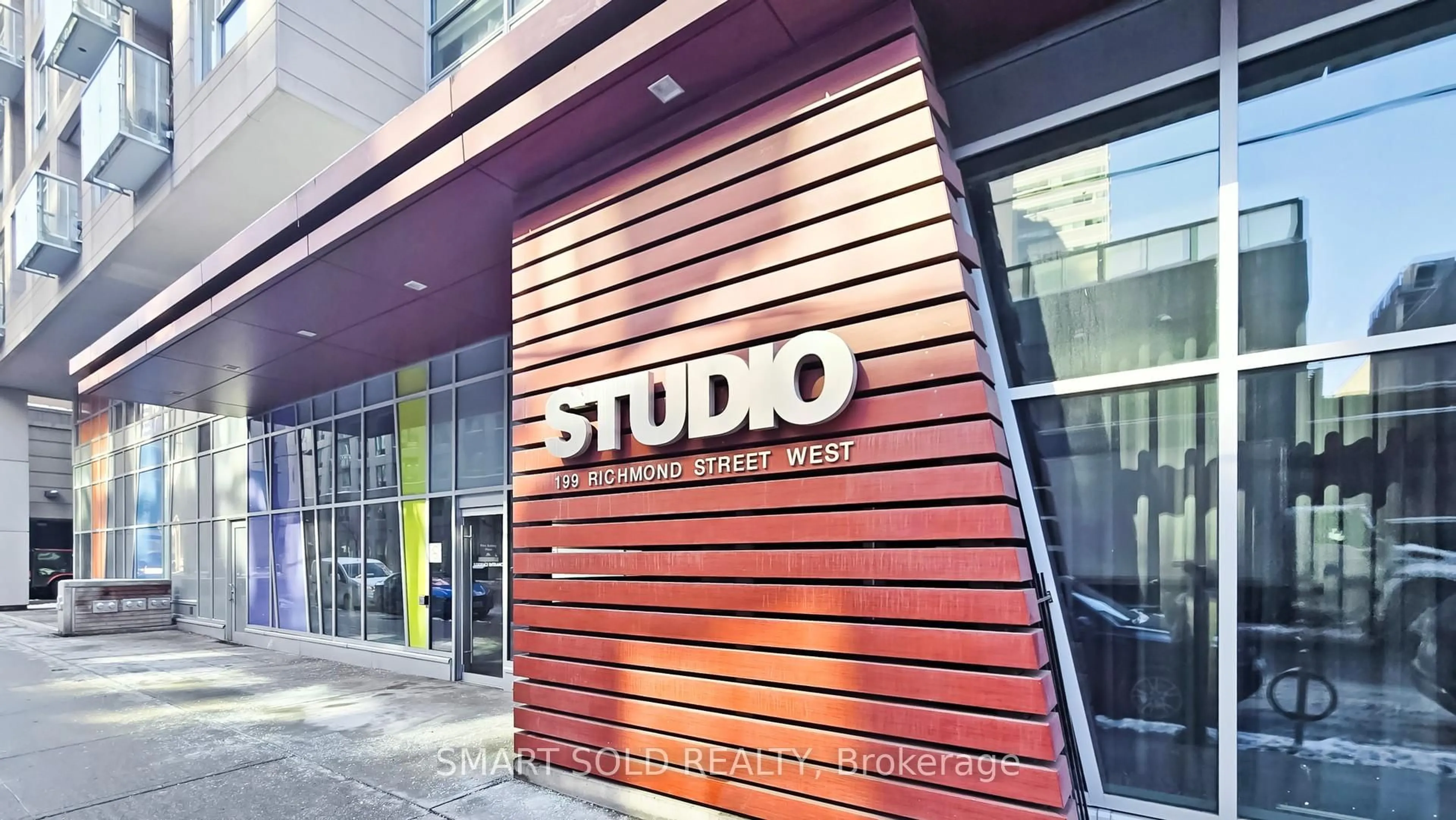 Unknown for 199 Richmond St #1407, Toronto Ontario M5V 0H4
