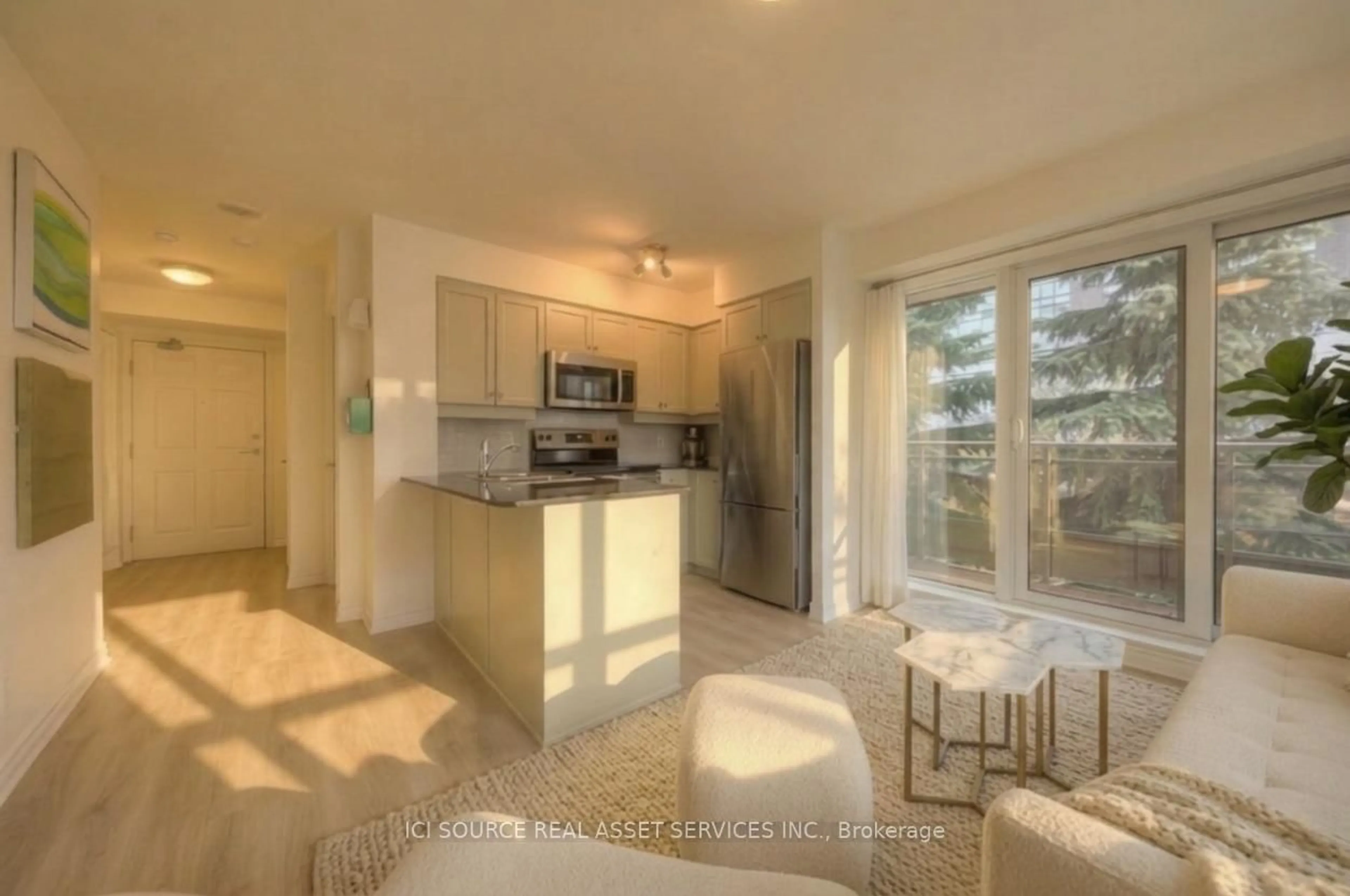 Open concept kitchen, ceramic/tile floor for 19 Barberry Pl #203, Toronto Ontario M2K 3E3