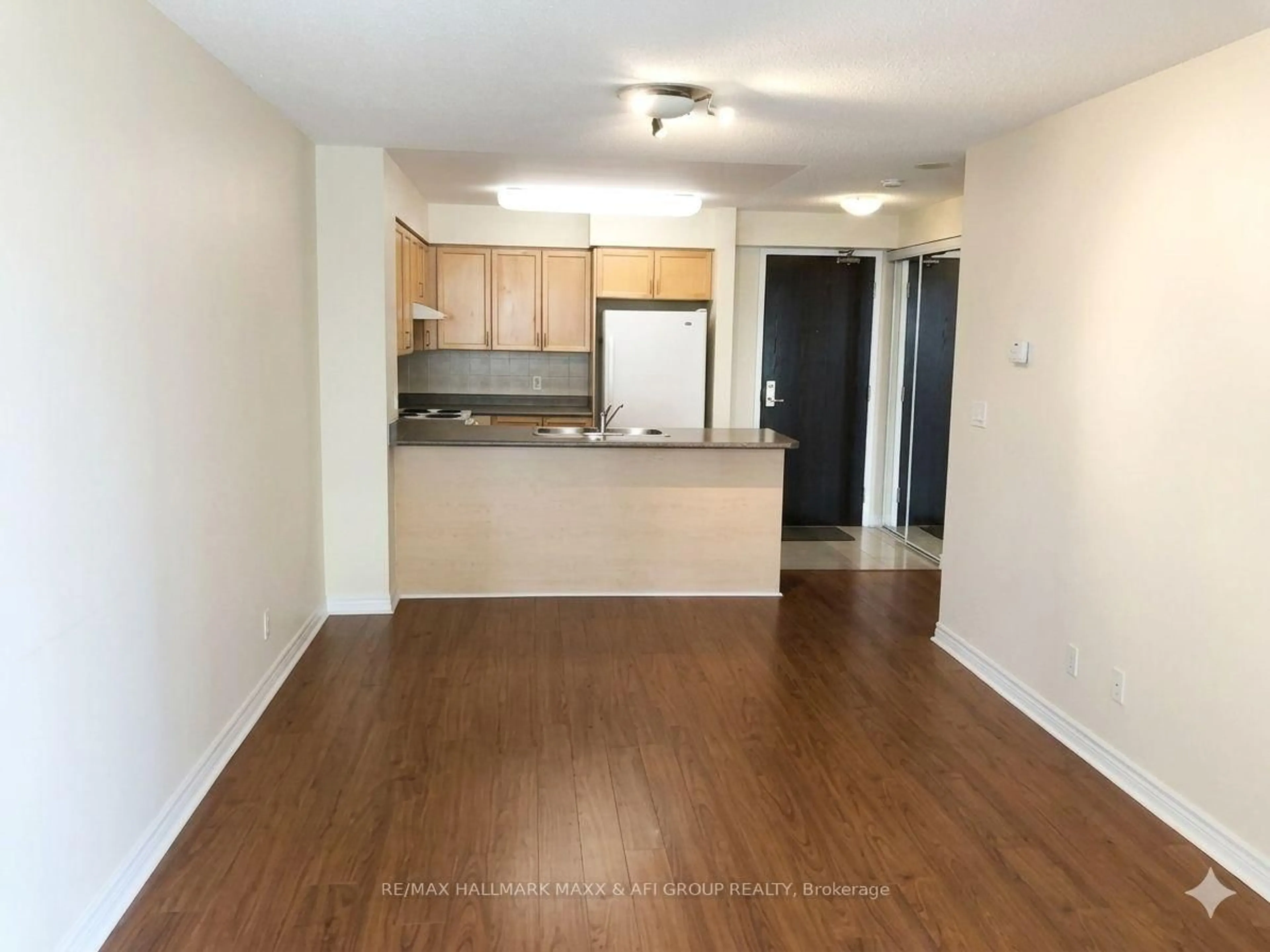 A pic of a room for 23 Hollywood Ave #3309, Toronto Ontario M4L 2K4