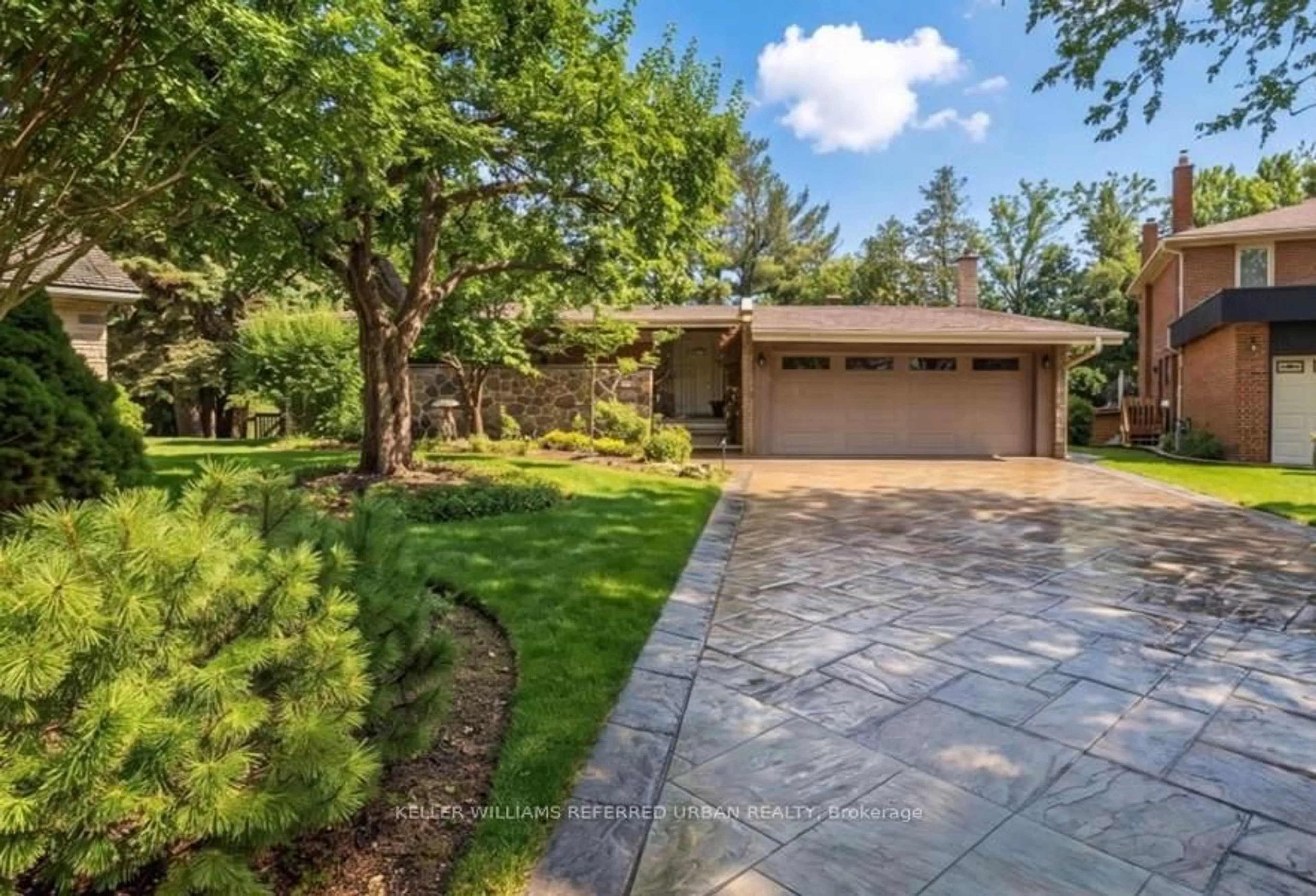 Unknown for 31 Janus Crt, Toronto Ontario M2H 1S3