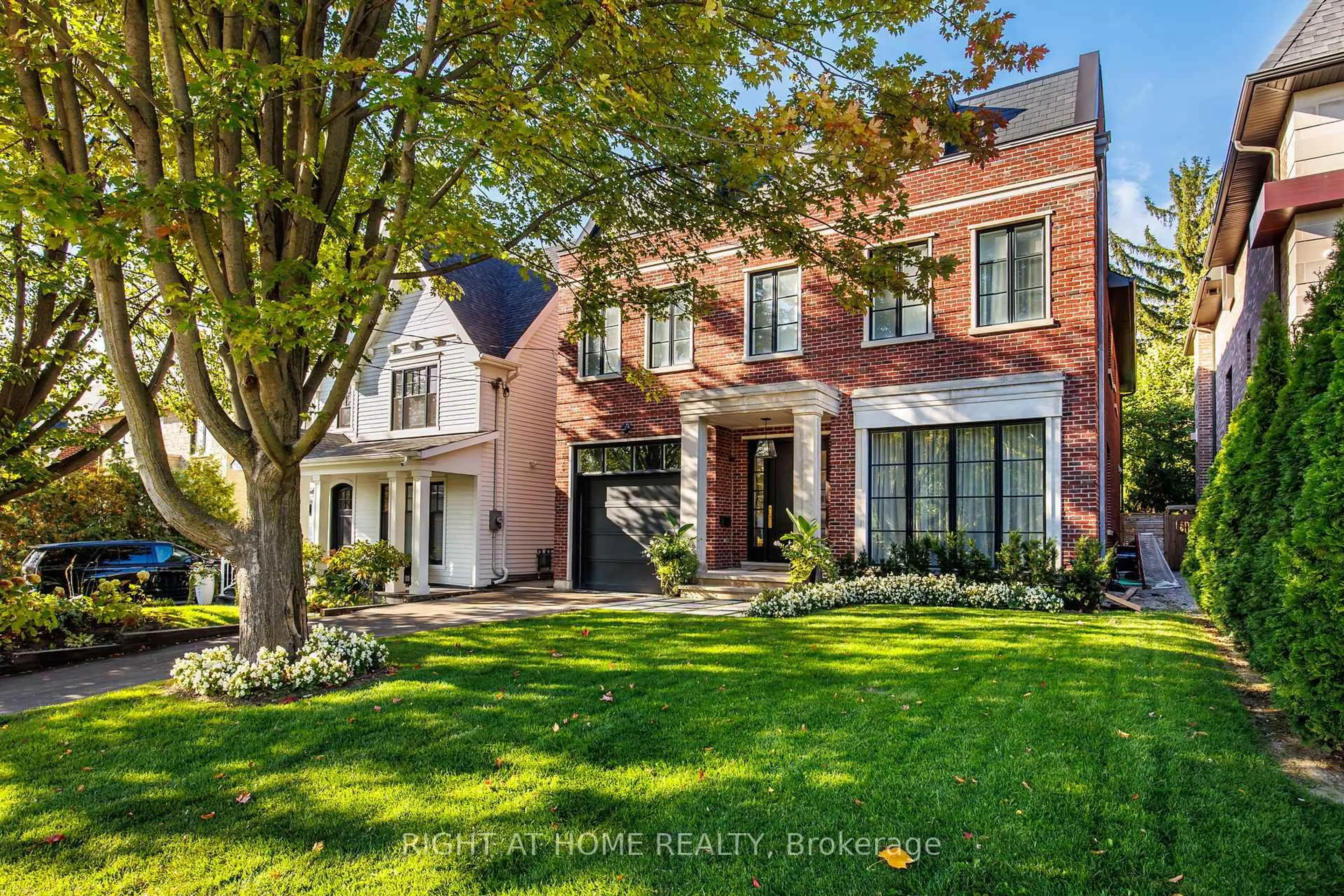 Home with brick exterior material, street for 442 Glengrove Ave, Toronto Ontario M5N 1X2