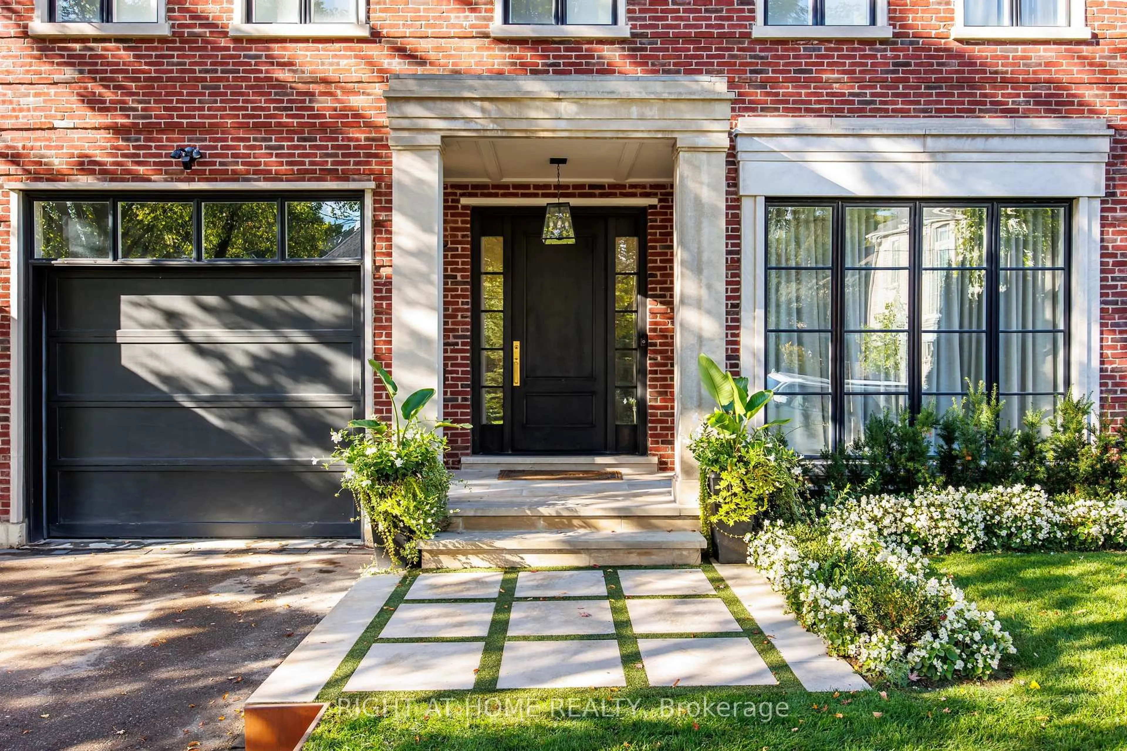 Home with brick exterior material, street for 442 Glengrove Ave, Toronto Ontario M5N 1X2