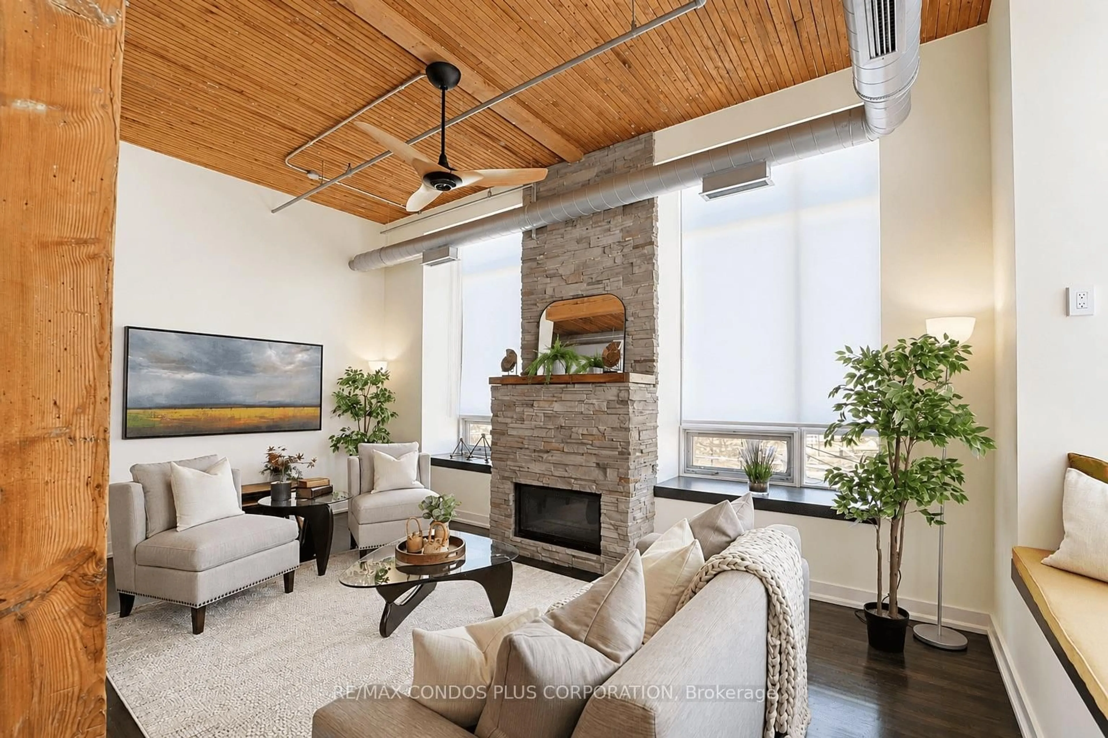 Living room with furniture, unknown for 993 Queen St #225, Toronto Ontario M6J 1H2