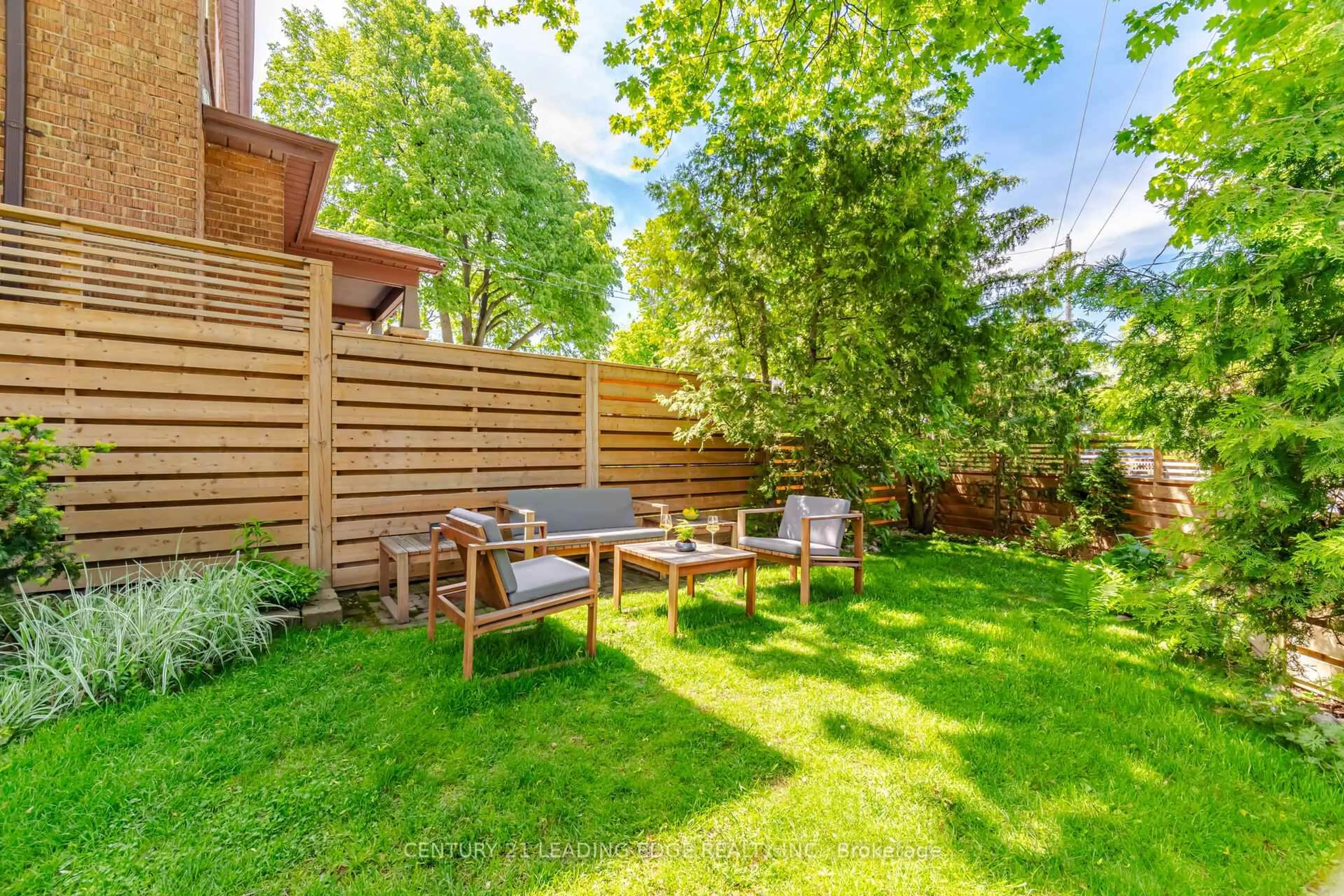 Patio, forest/trees view for 41 Tilson Rd, Toronto Ontario M4S 1P3