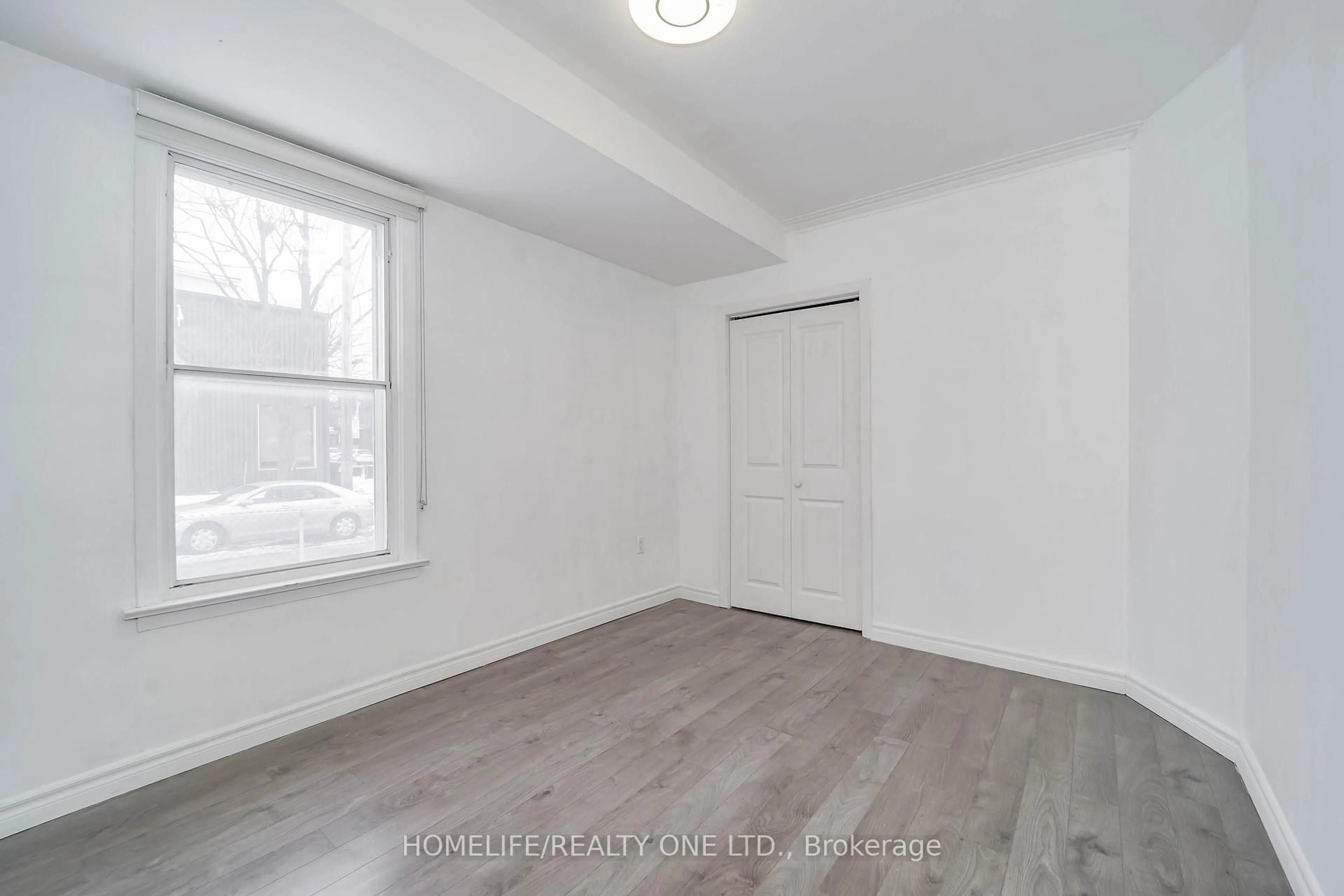 A pic of a room for 104 Benson Ave, Toronto Ontario M6G 2J1