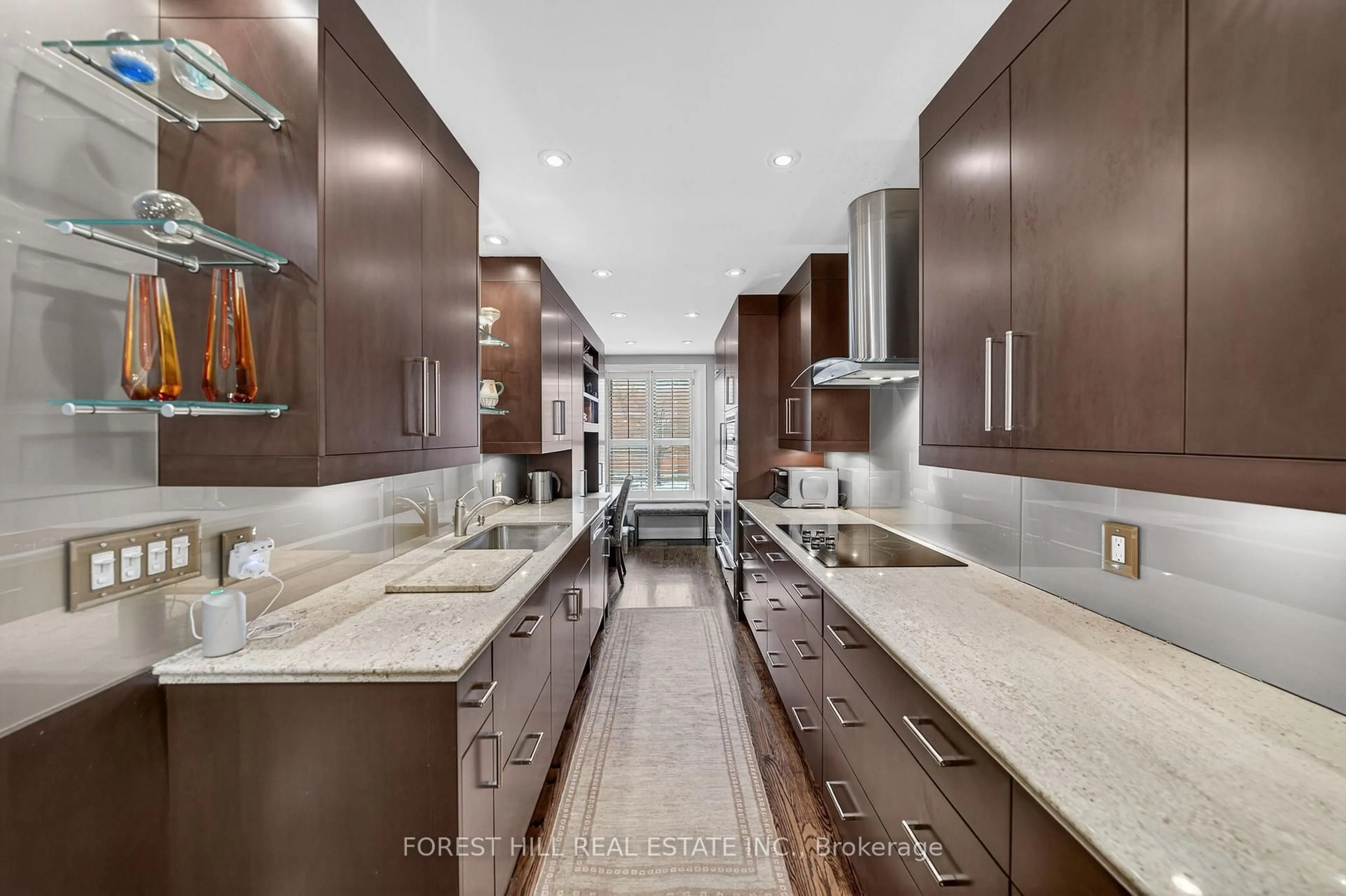 Contemporary kitchen, ceramic/tile floor for 252 Spadina Rd, Toronto Ontario M5R 2V1