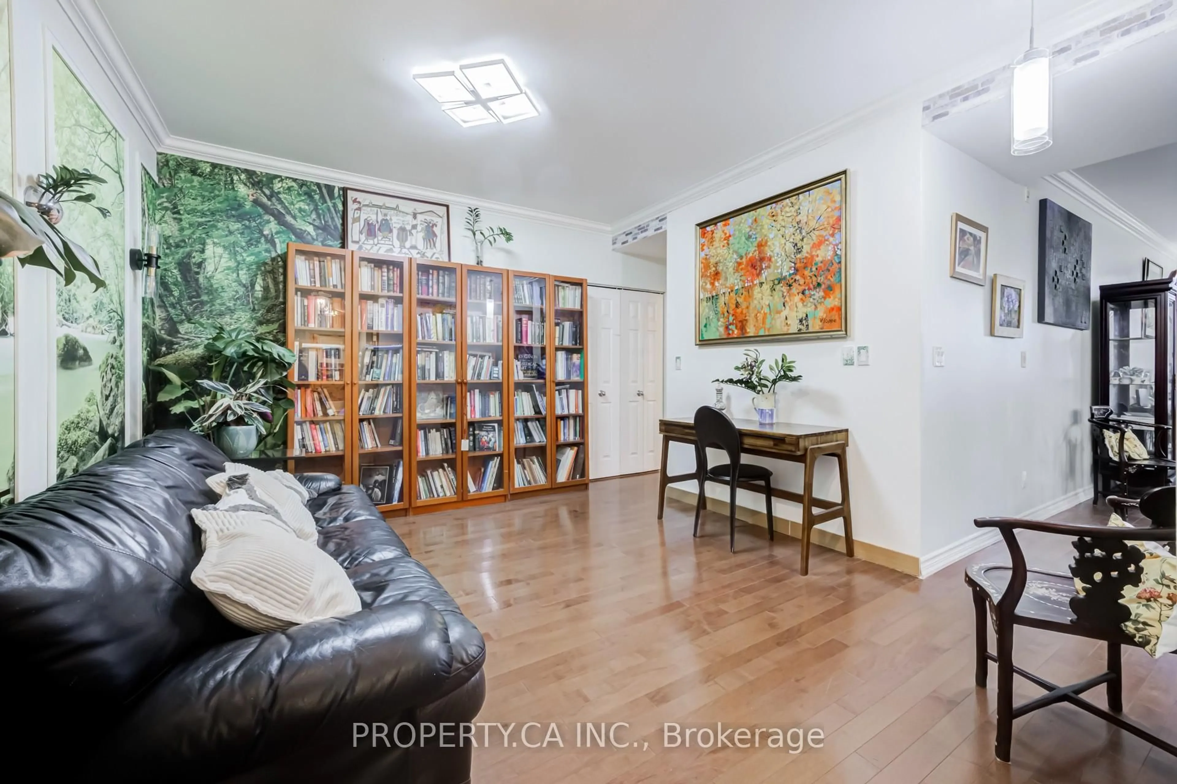 Unknown for 4200 Bathurst St #701, Toronto Ontario M3H 3R1