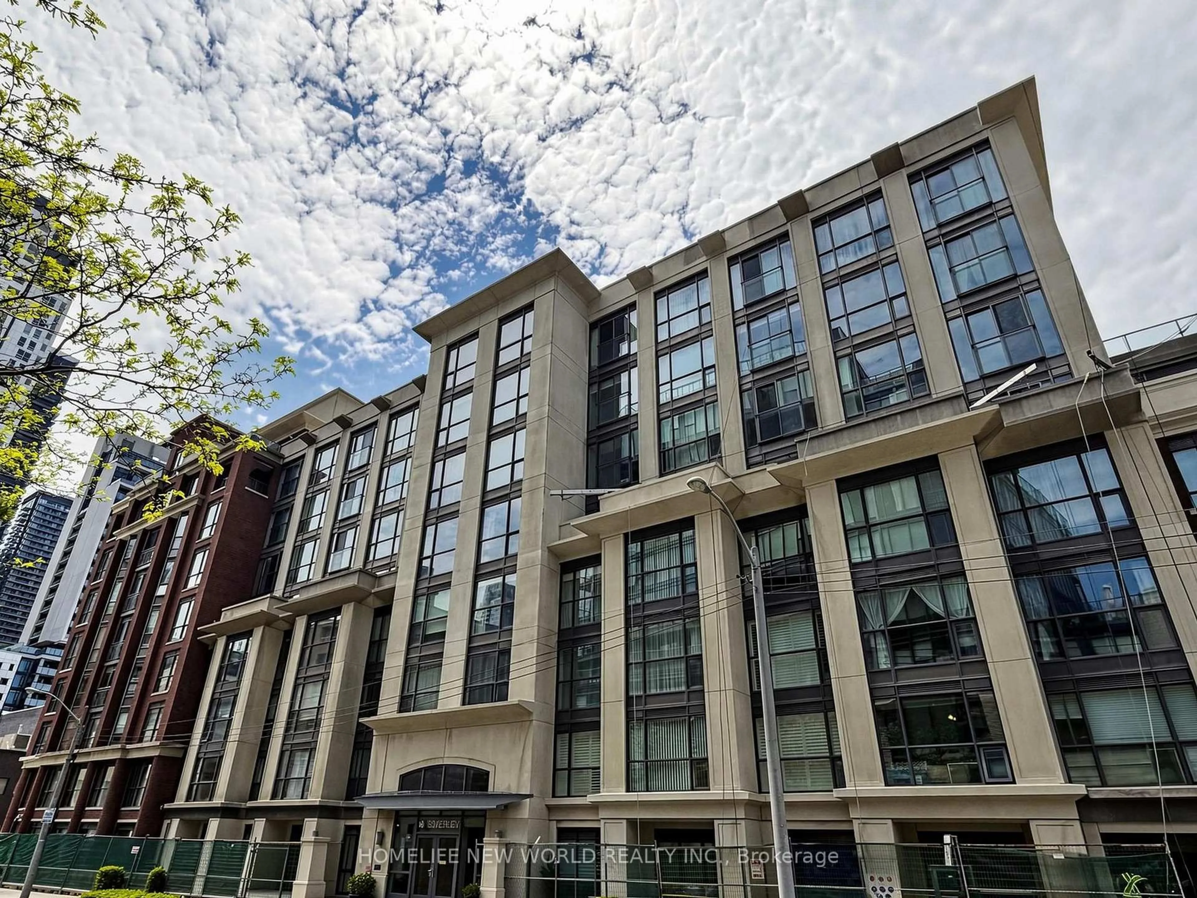A pic from outside/outdoor area/front of a property/back of a property/a pic from drone, building for 18 Beverley St #319, Toronto Ontario M5T 3L2