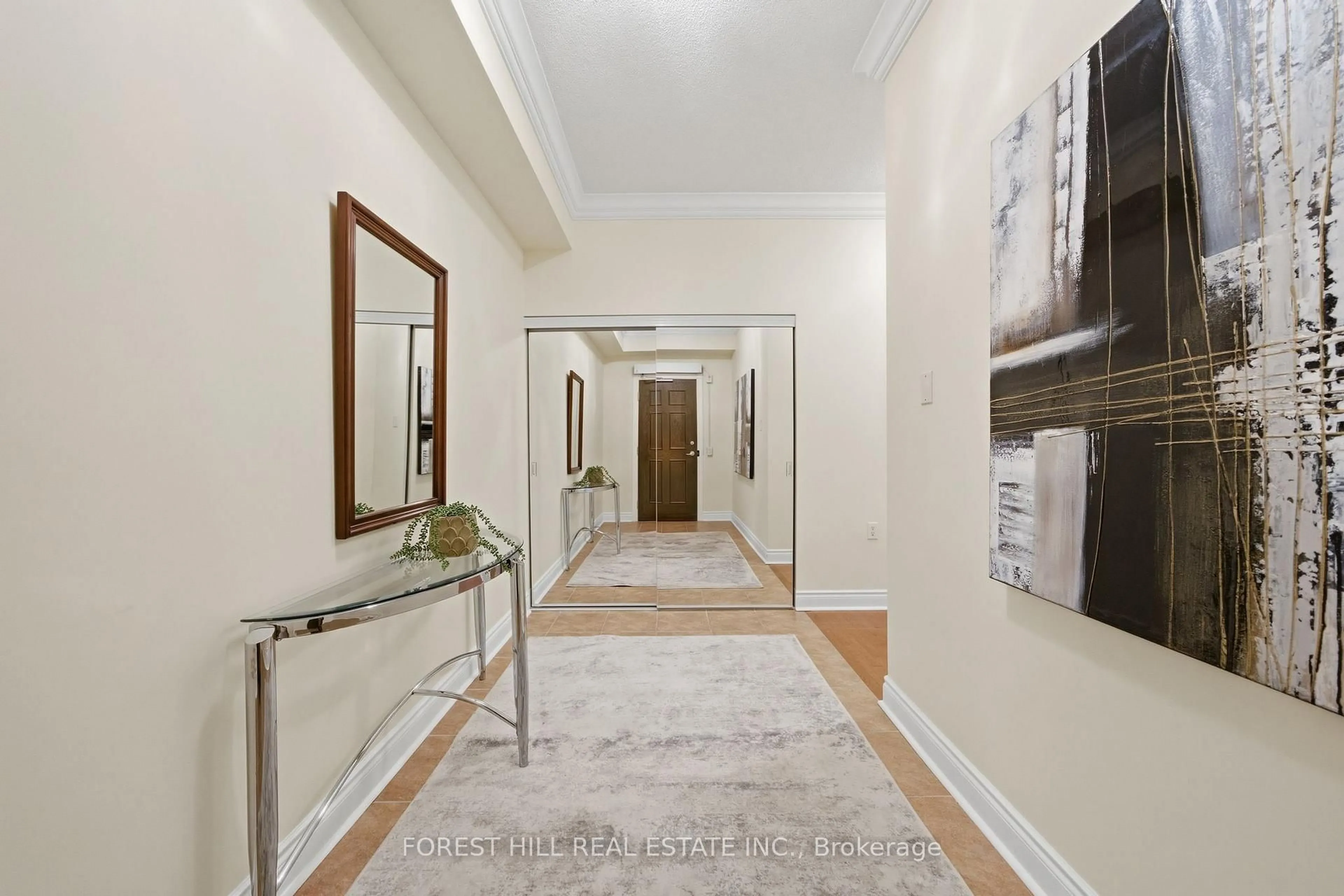 Indoor foyer for 12 Rean Dr #211, Toronto Ontario M2K 3C6