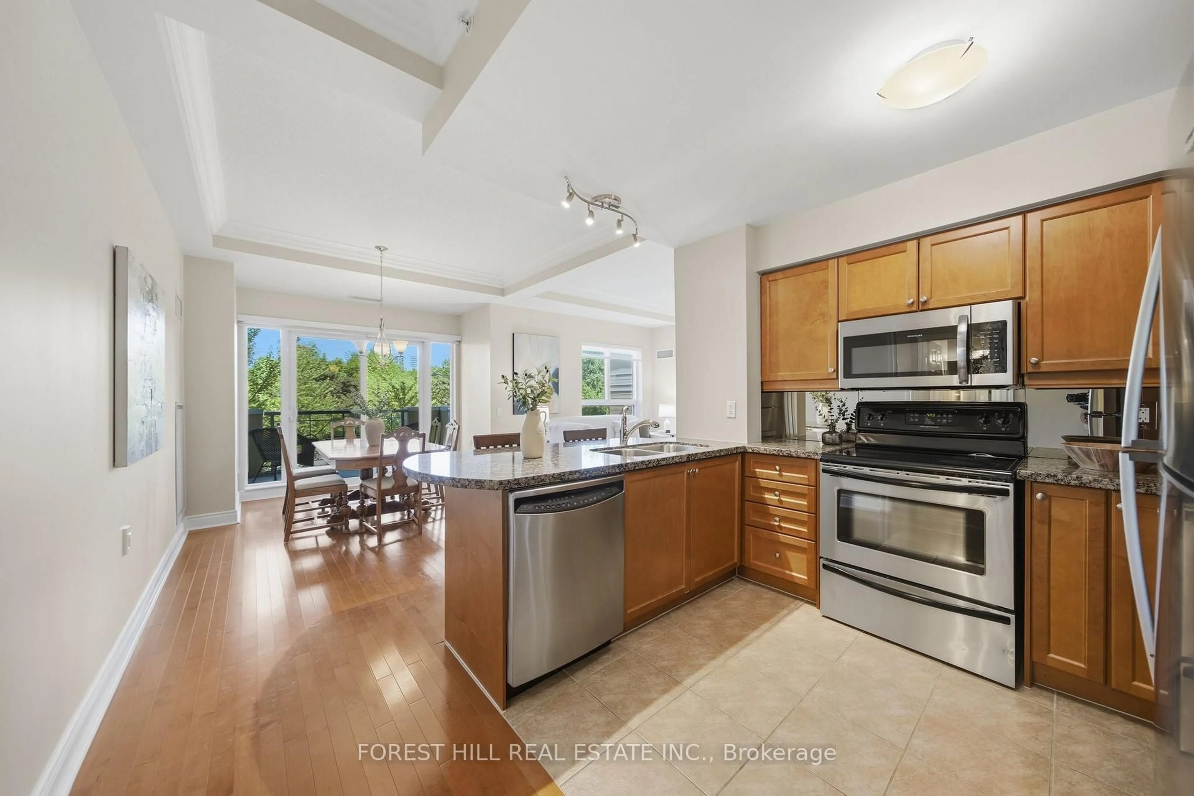 Open concept kitchen, unknown for 12 Rean Dr #211, Toronto Ontario M2K 3C6