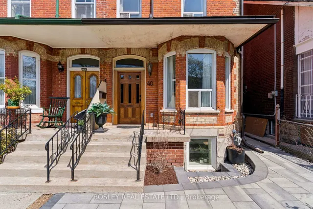 40 Halton St, Toronto 4