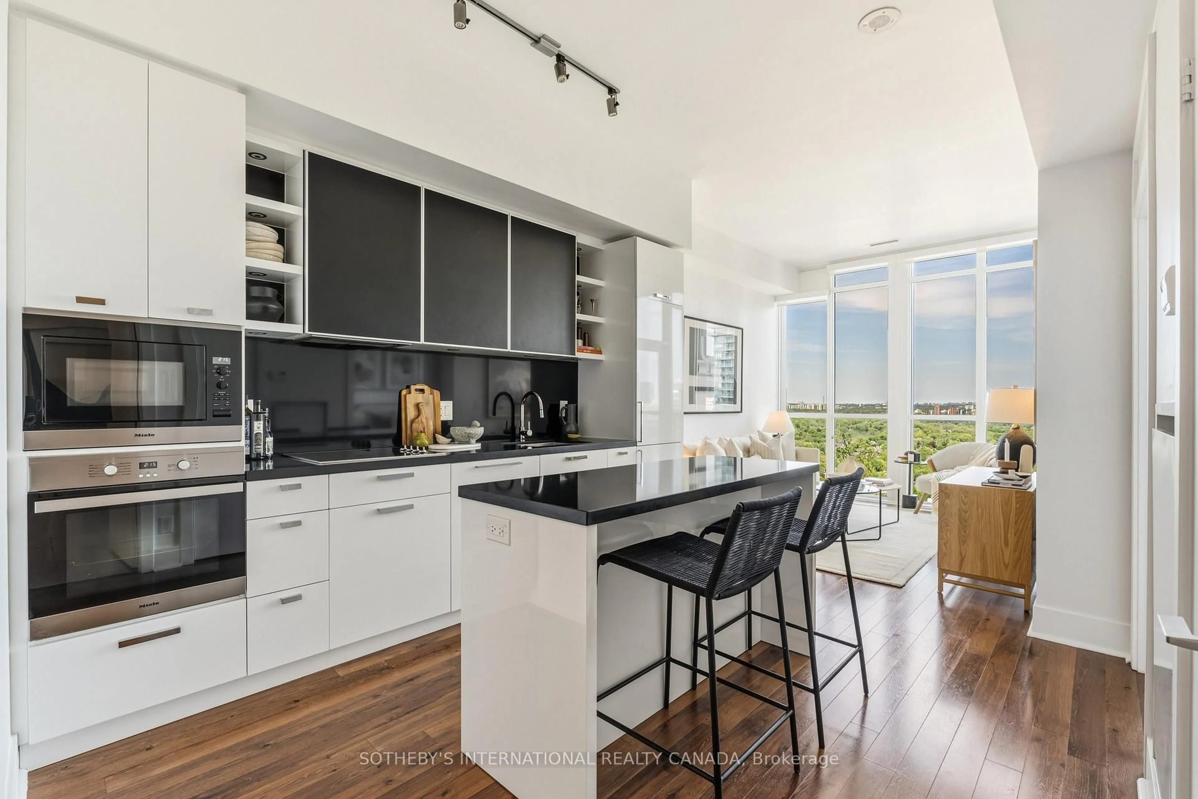 Contemporary kitchen, unknown for 32 Davenport Rd #2604, Toronto Ontario M5R 1H3
