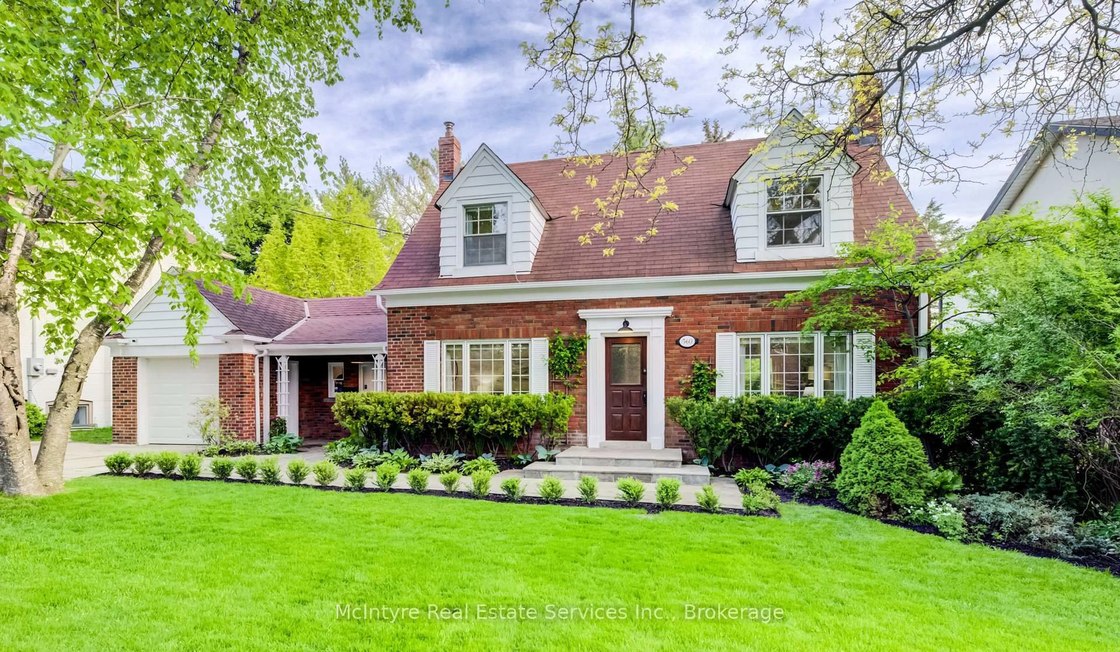 Home with brick exterior material, street for 560 Blythwood Rd, Toronto Ontario M4N 1B5