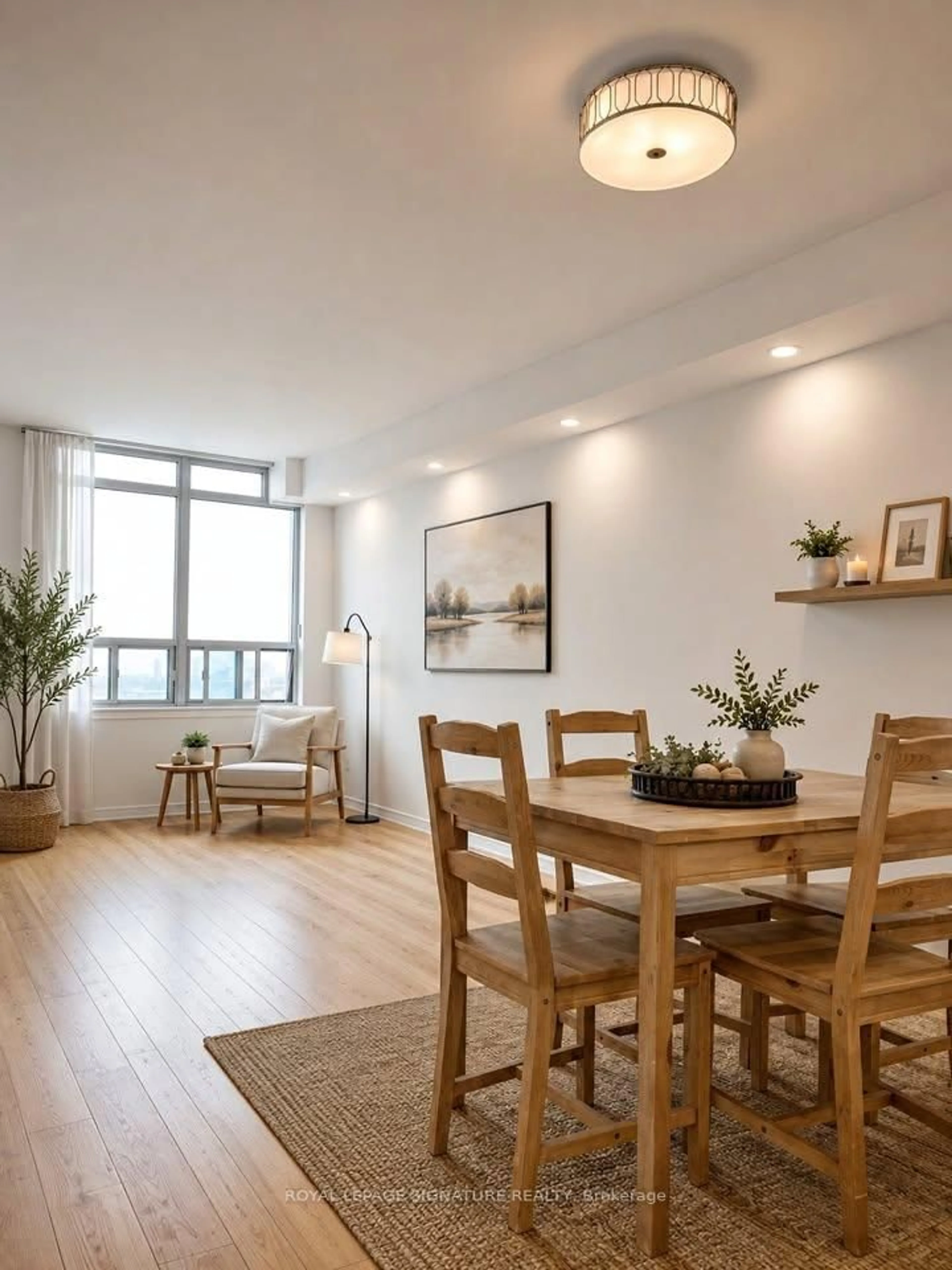Dining room, wood/laminate floor for 8 Hillcrest Ave #1908, Toronto Ontario M2N 6Y6